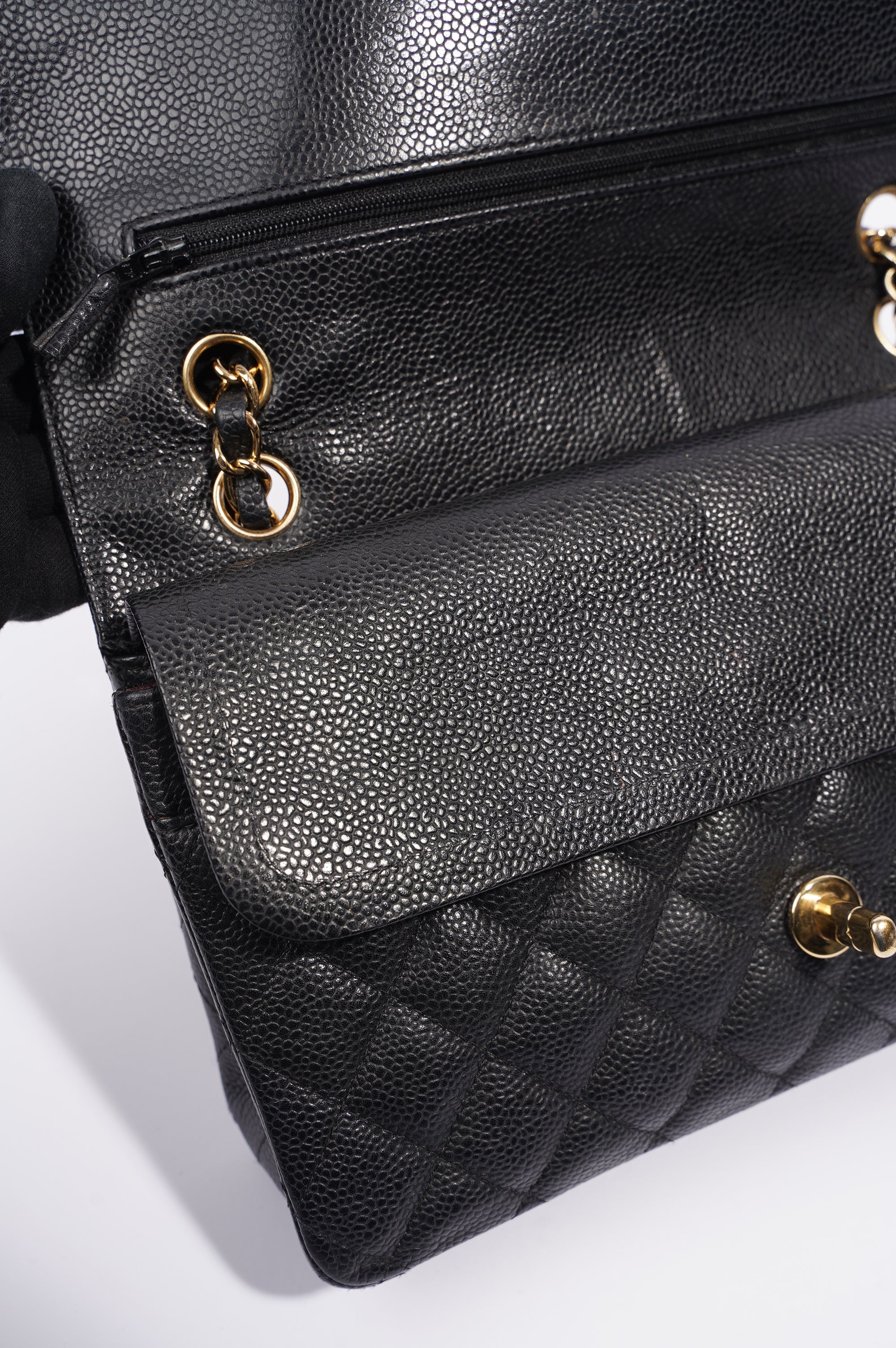 Chanel Womens Classic Flap Black Caviar Medium