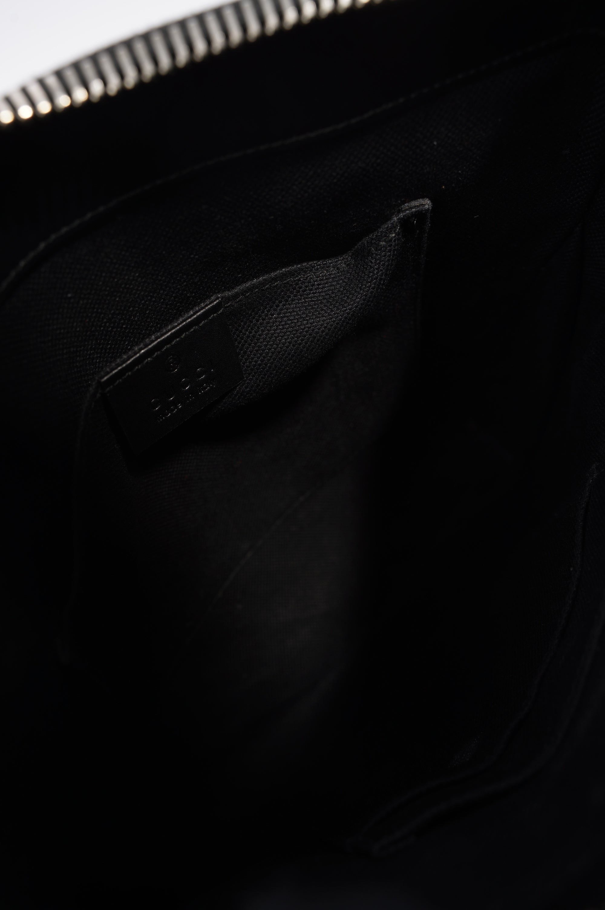 Gucci Mens GG Black Messenger Bag Black Canvas Small