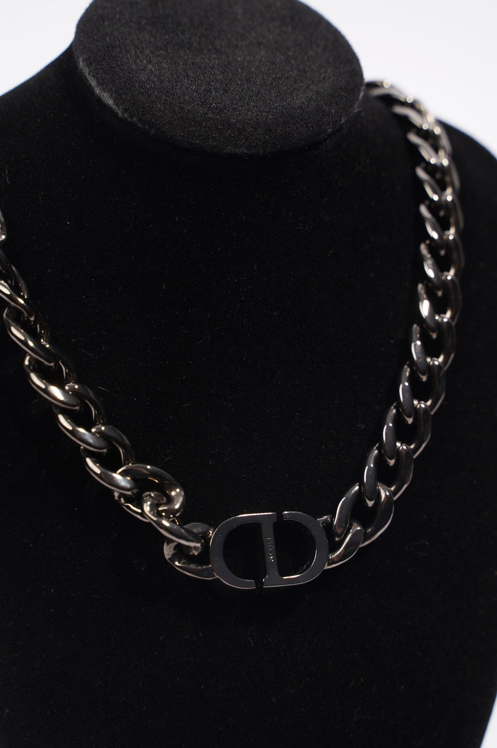 Christian Dior Womens Montaigne Choker Gunmetal