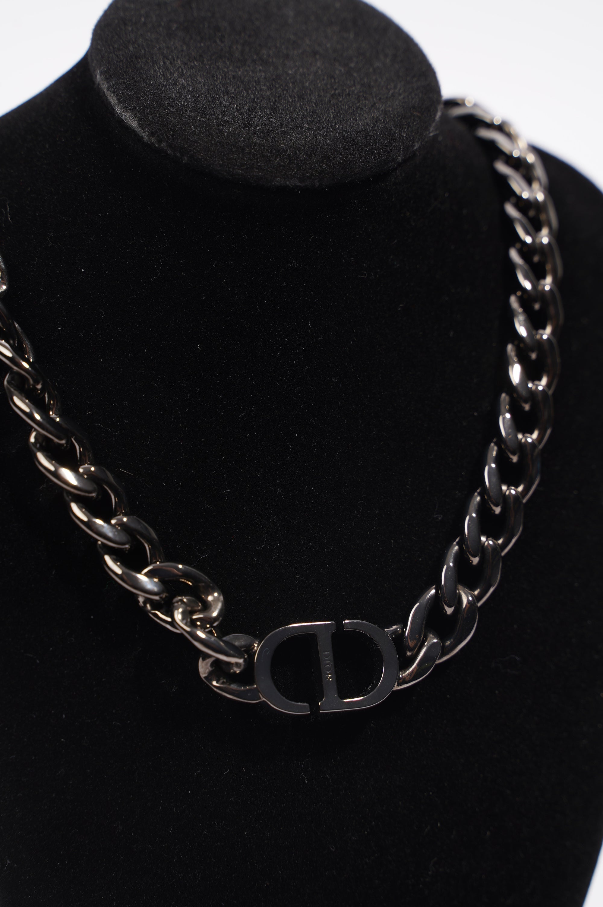 Christian Dior Womens Montaigne Choker Gunmetal