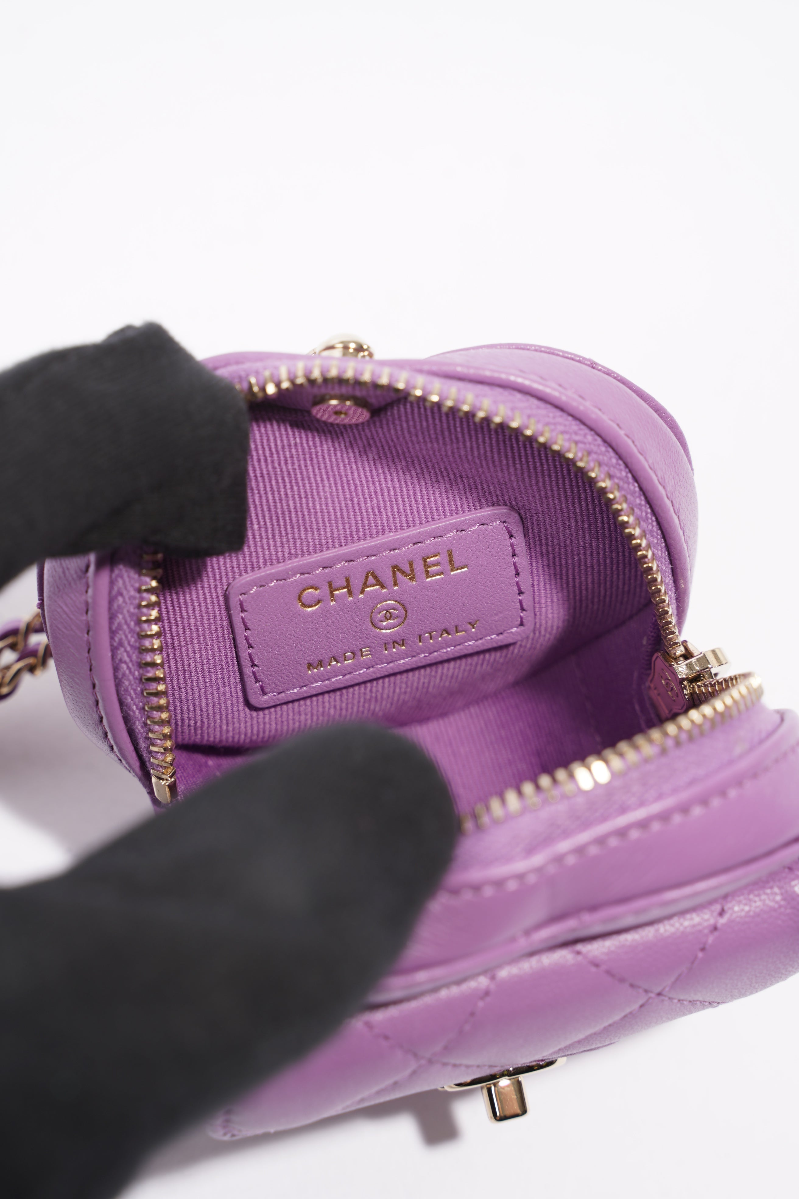 Chanel Womens Heart Bag 22s Purple Micro