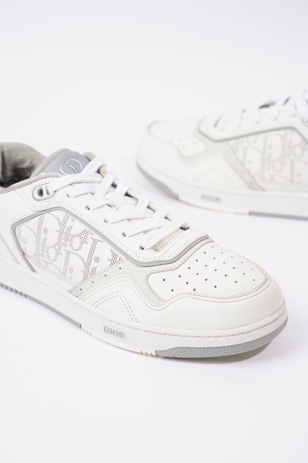 Christian Dior Mens B27 White EU 41 / UK 7
