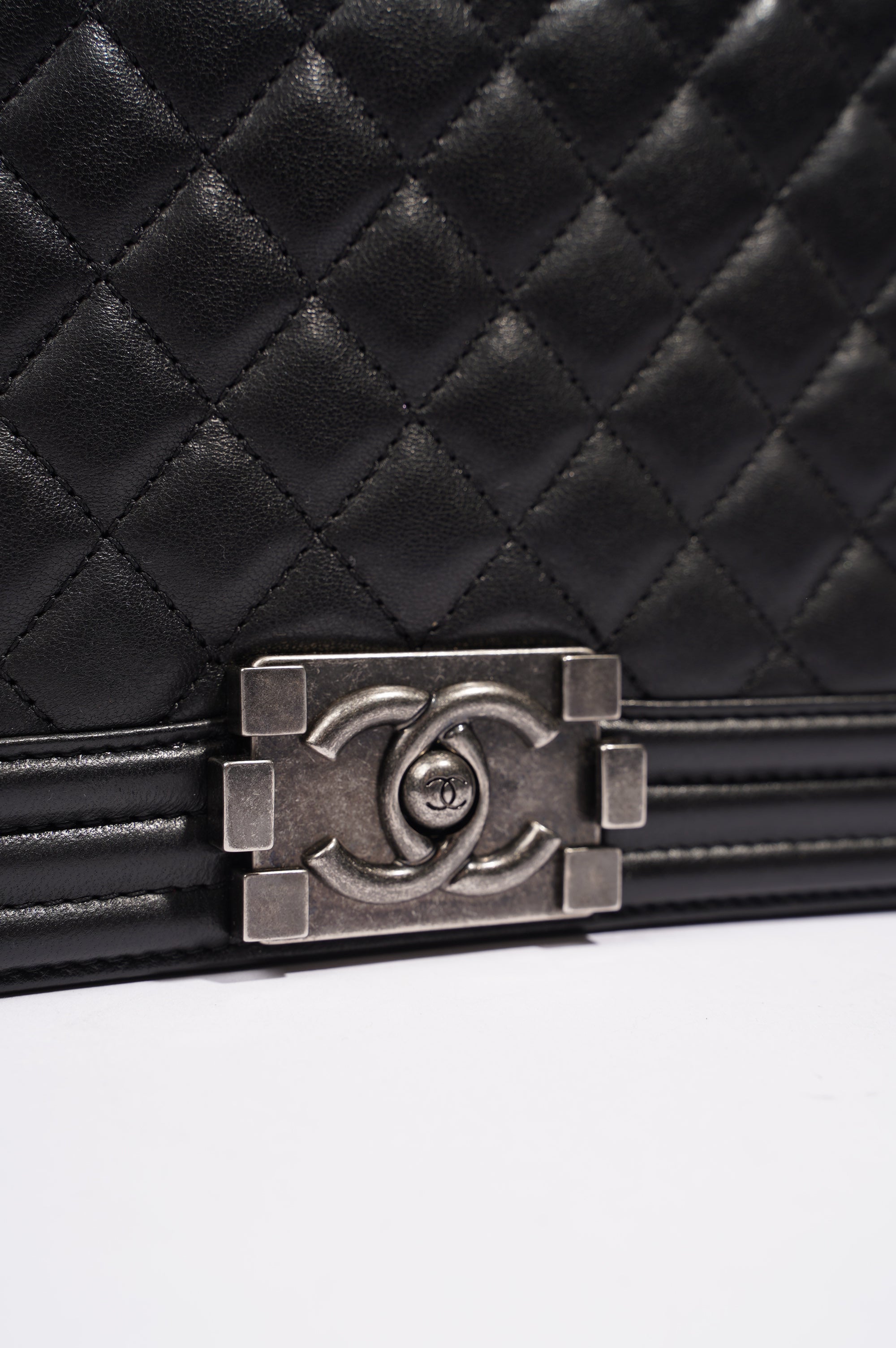 Chanel Womens Lambskin Boy Bag Black Medium