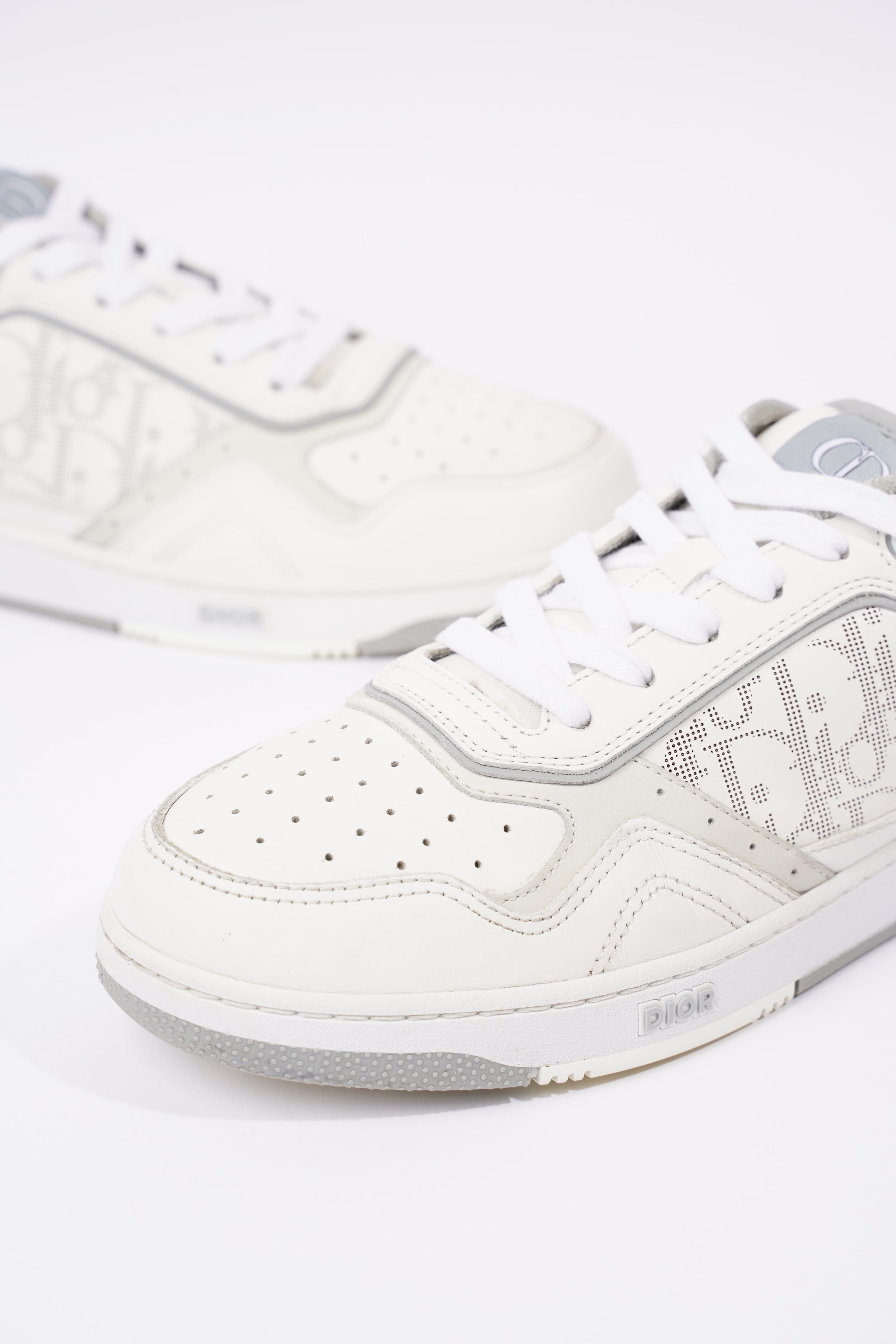 Christian Dior Mens B27 White EU 41 / UK 7