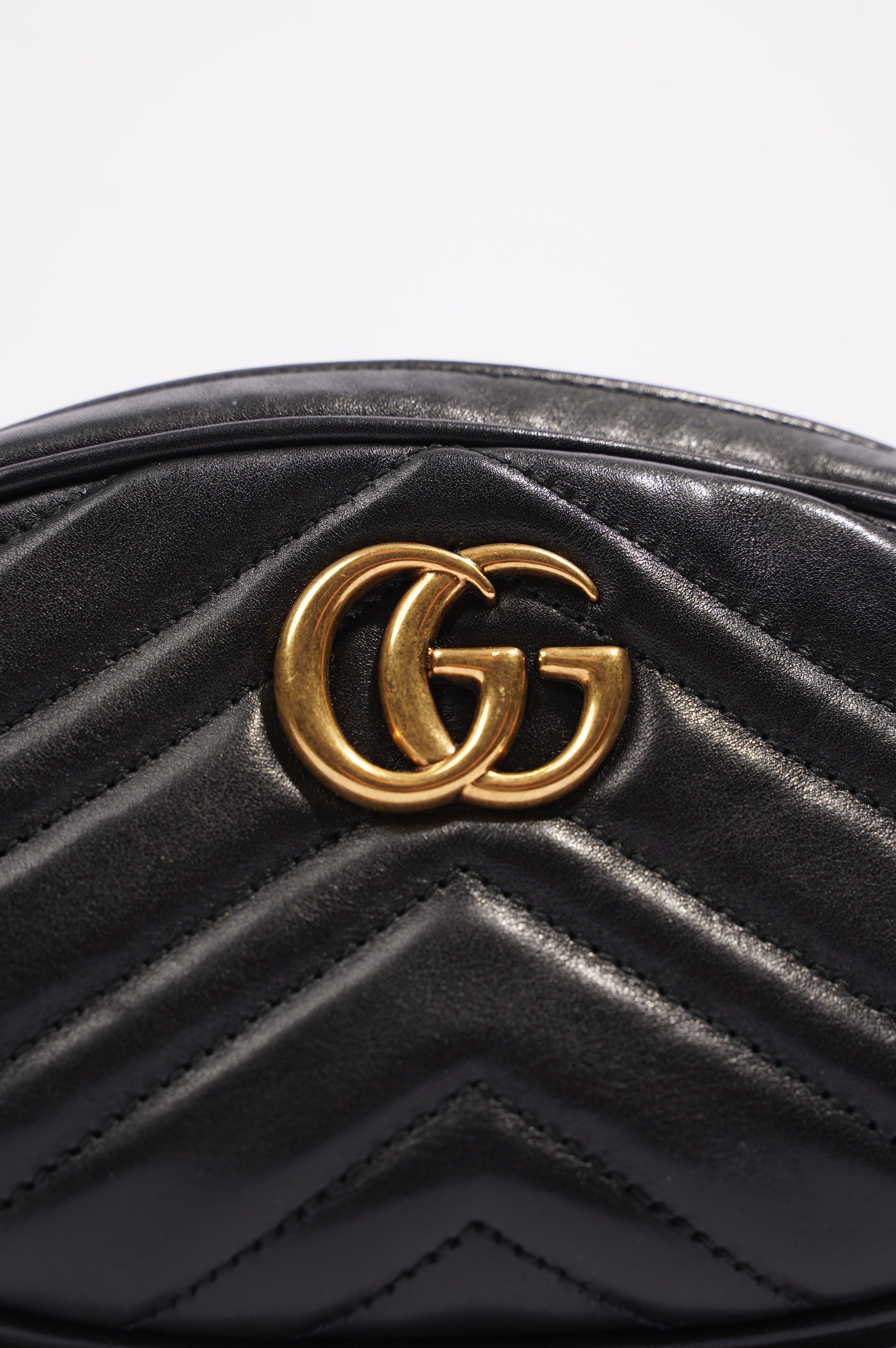 Gucci Womens Marmont Belt Bag Black / Gold 85