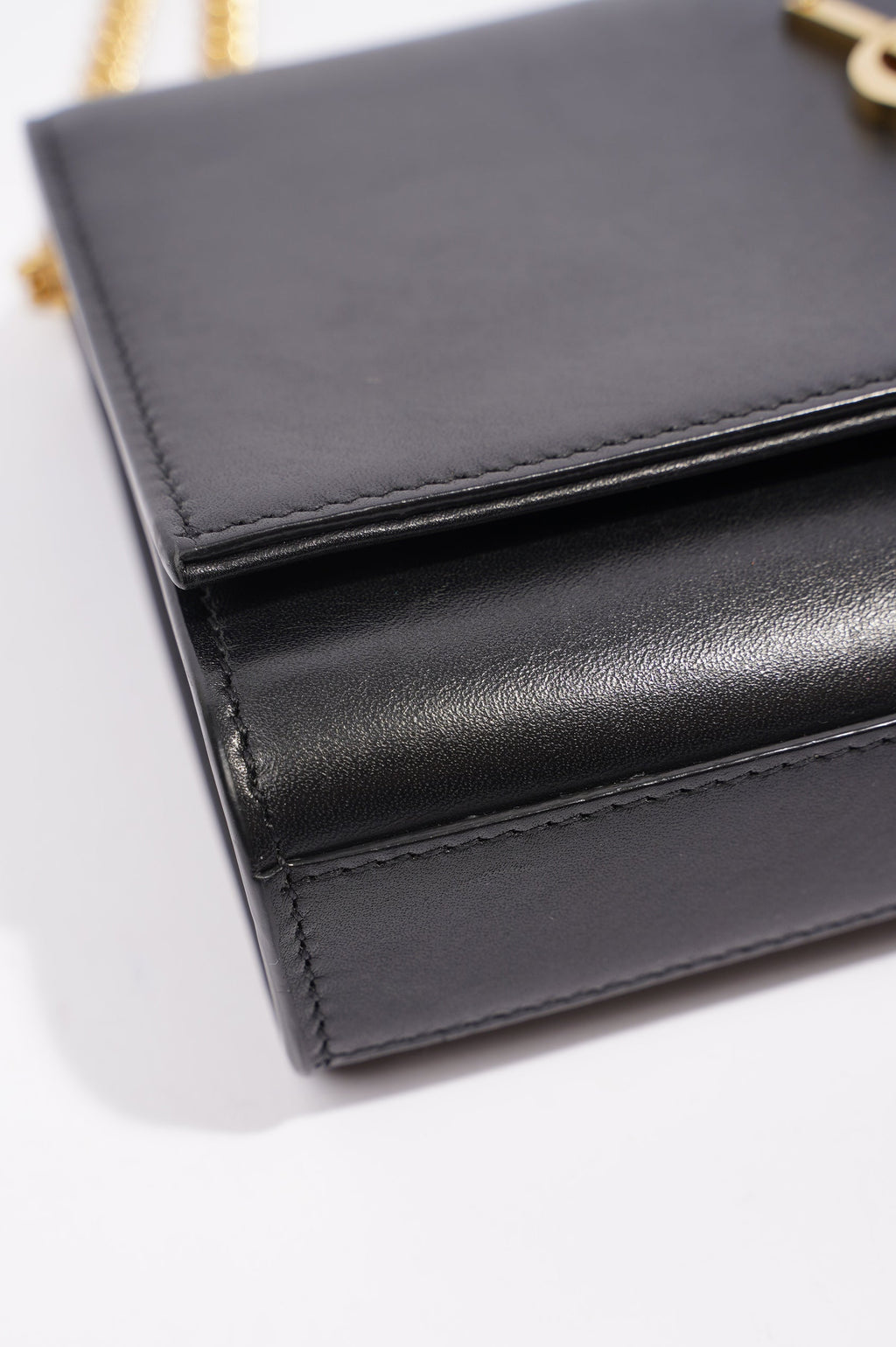Saint Laurent Womens Kate Tassle Black / Gold Small