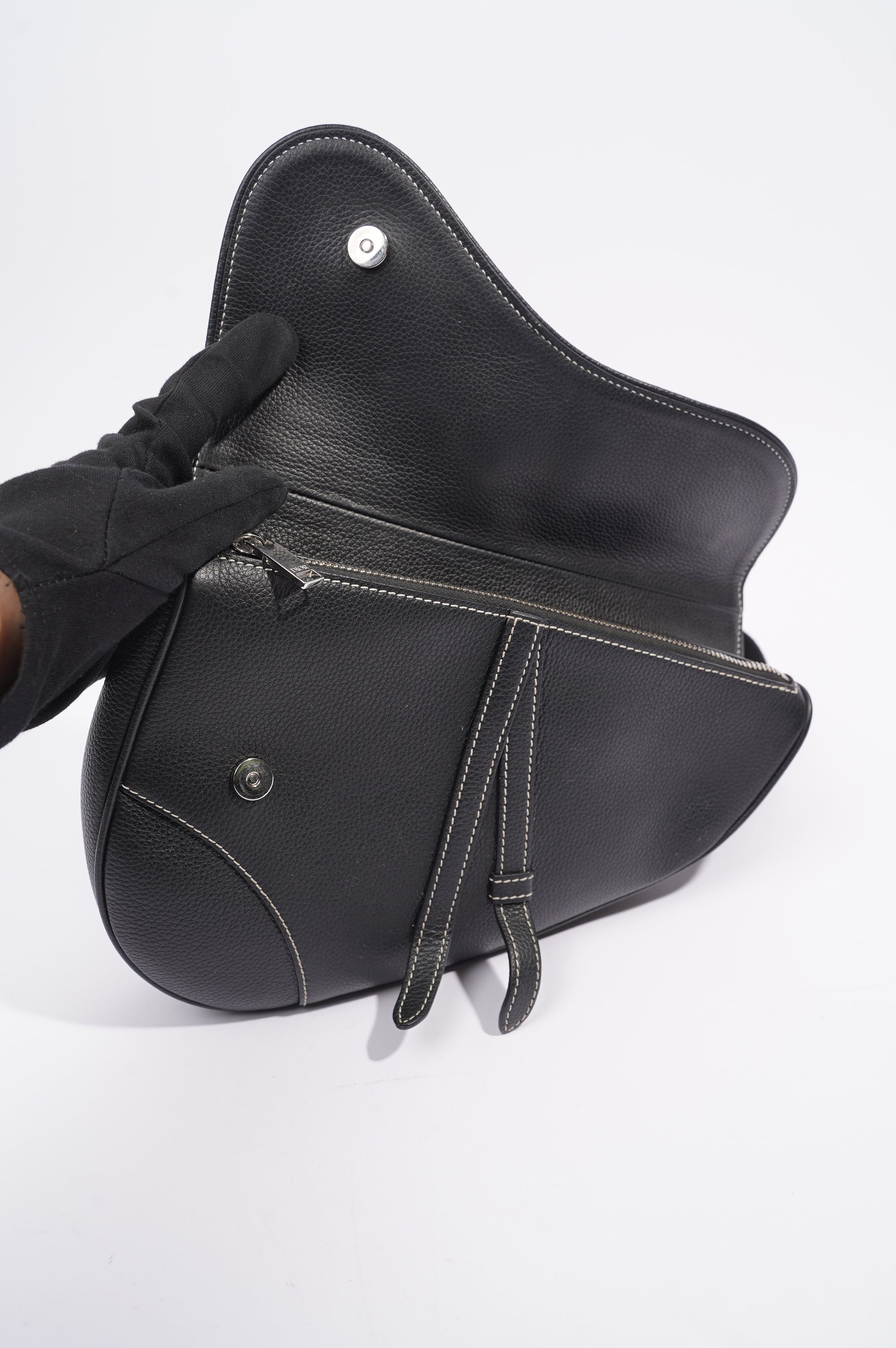 Christian Dior x Shawn Stussy Mens Saddle Bag Black / White