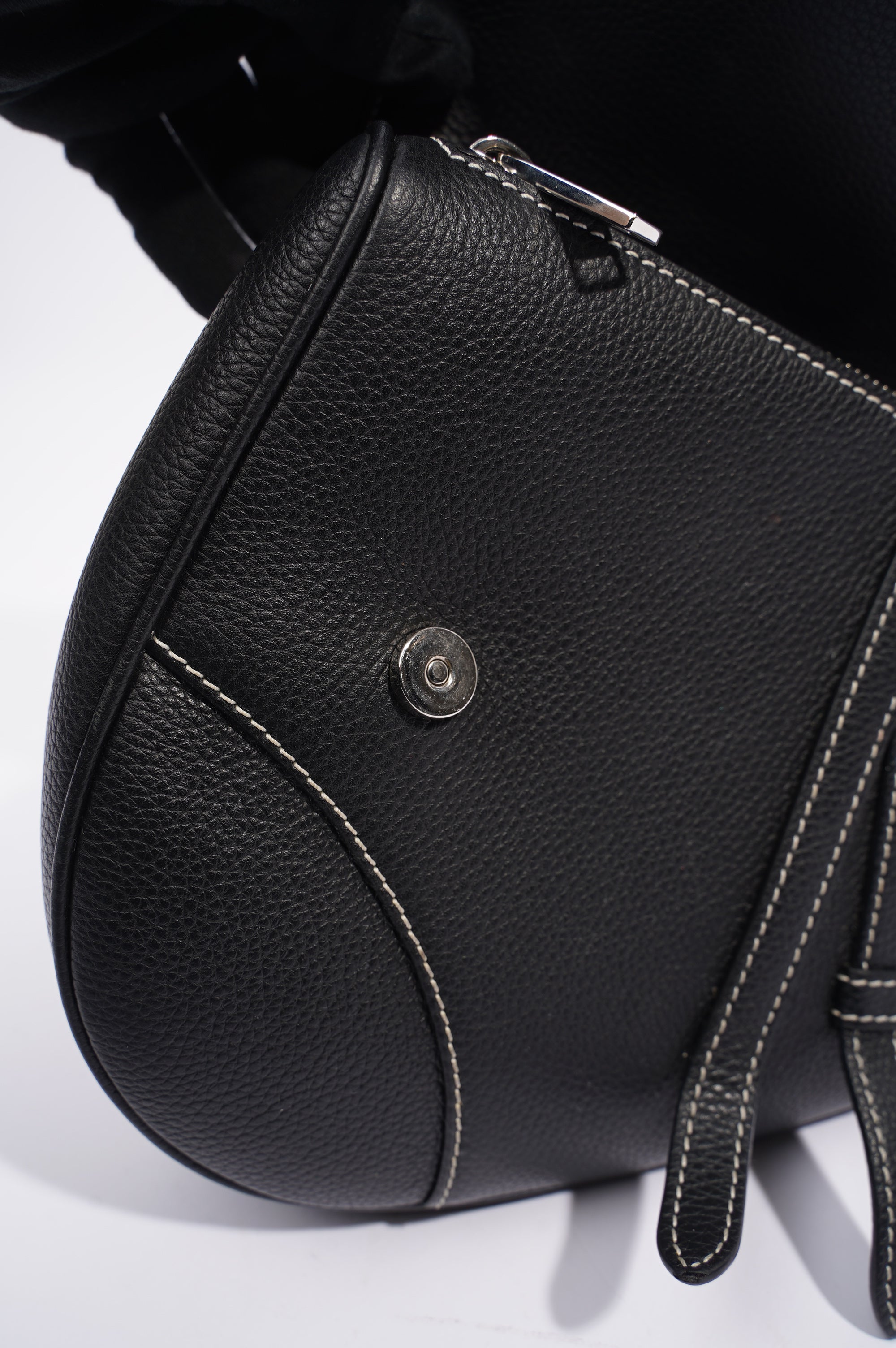 Christian Dior x Shawn Stussy Mens Saddle Bag Black / White
