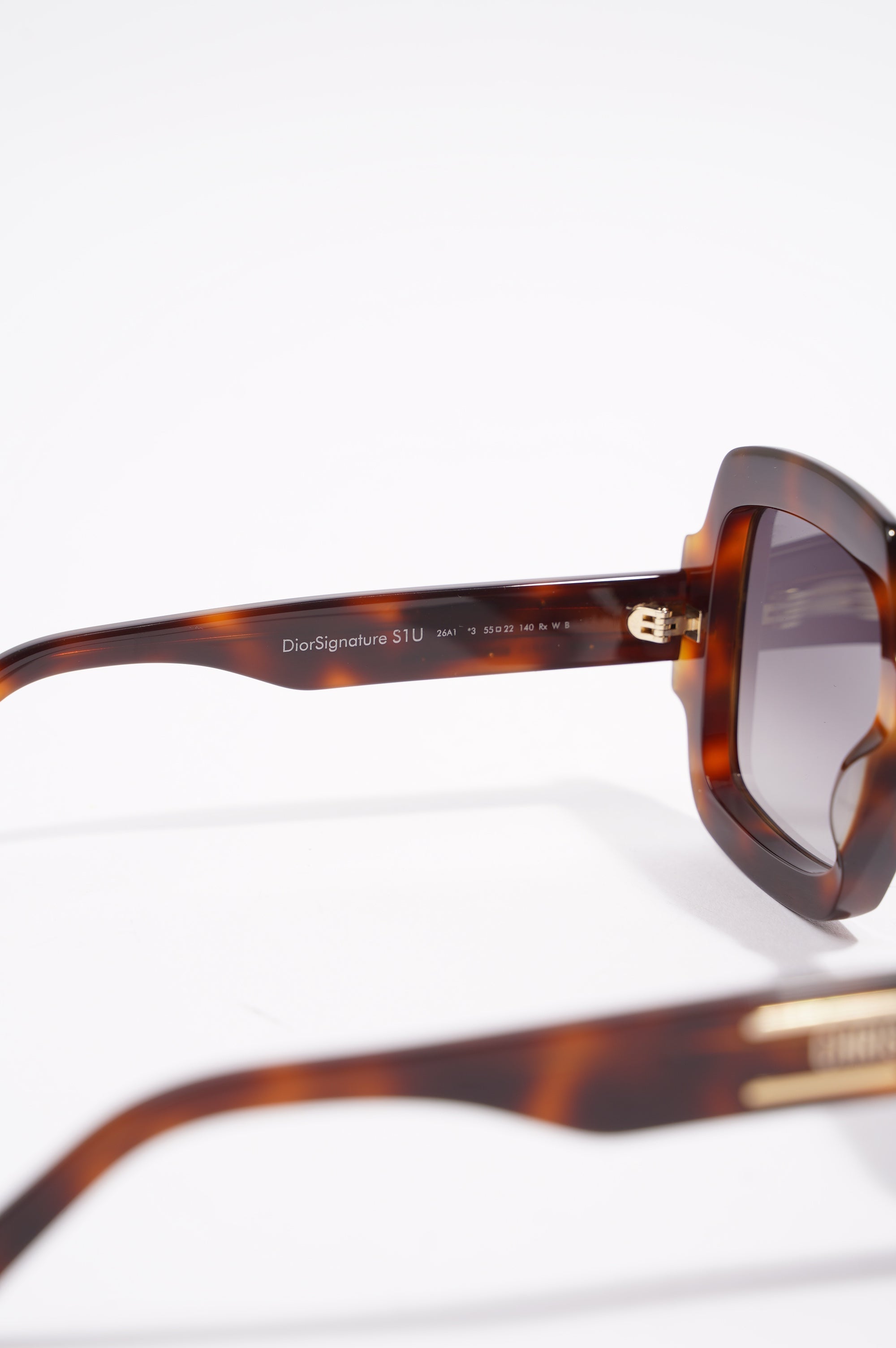 Christian Dior Womens Dior Signature Sunglasses Brown Acetate 140