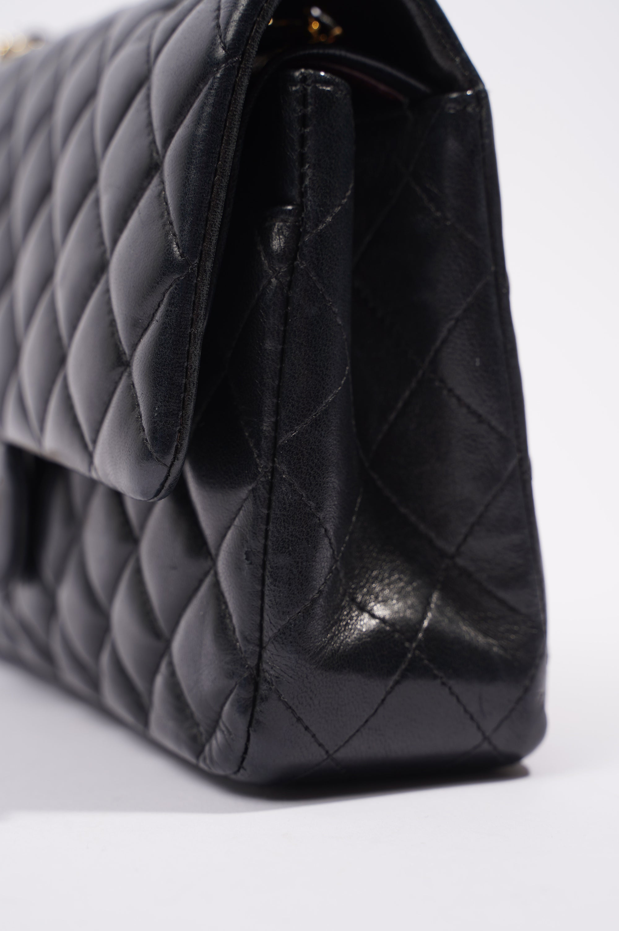 Chanel Womens Classic Lambskin Flap Black Medium
