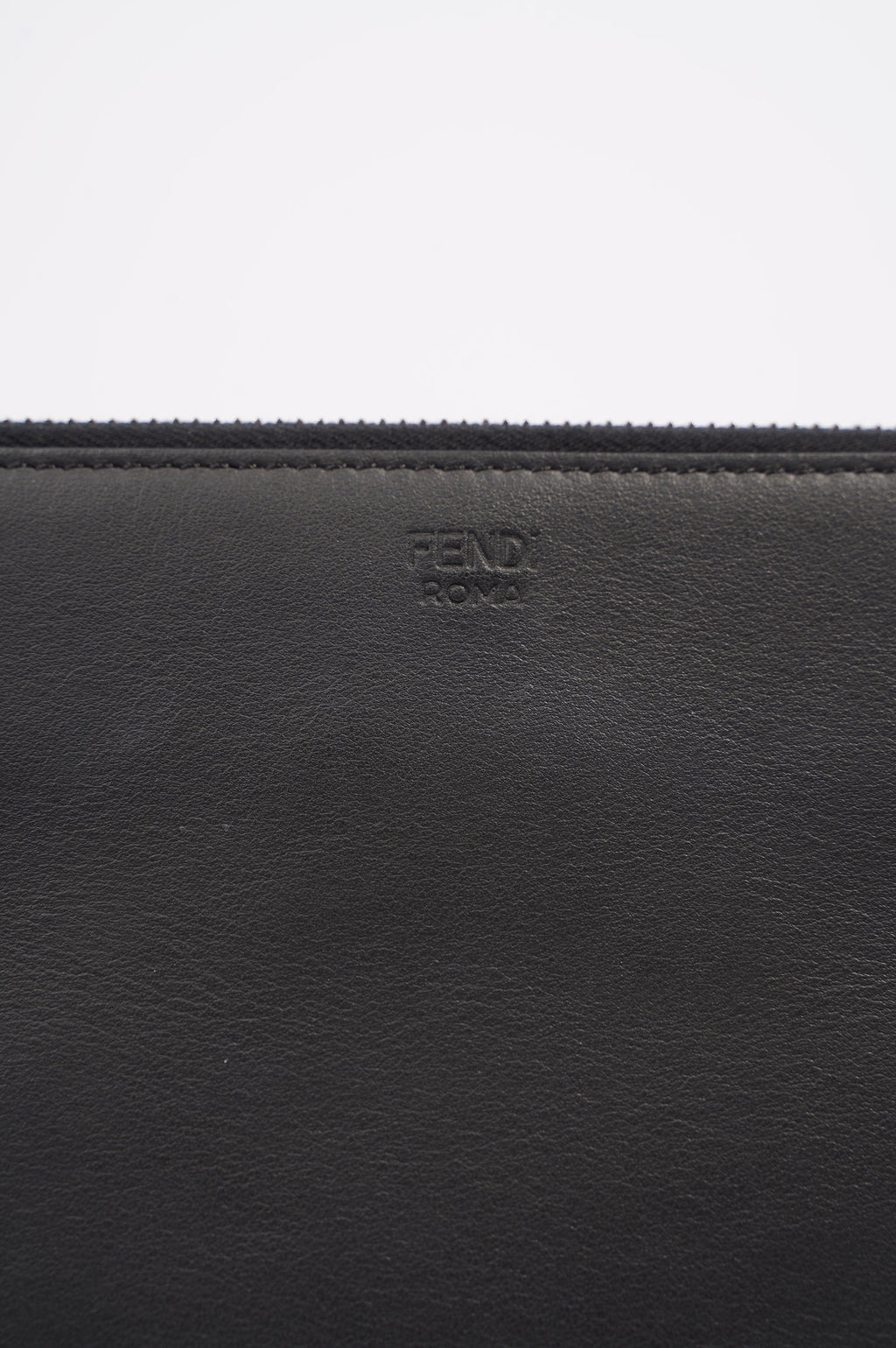 Fendi Womens Hope Pochette Black