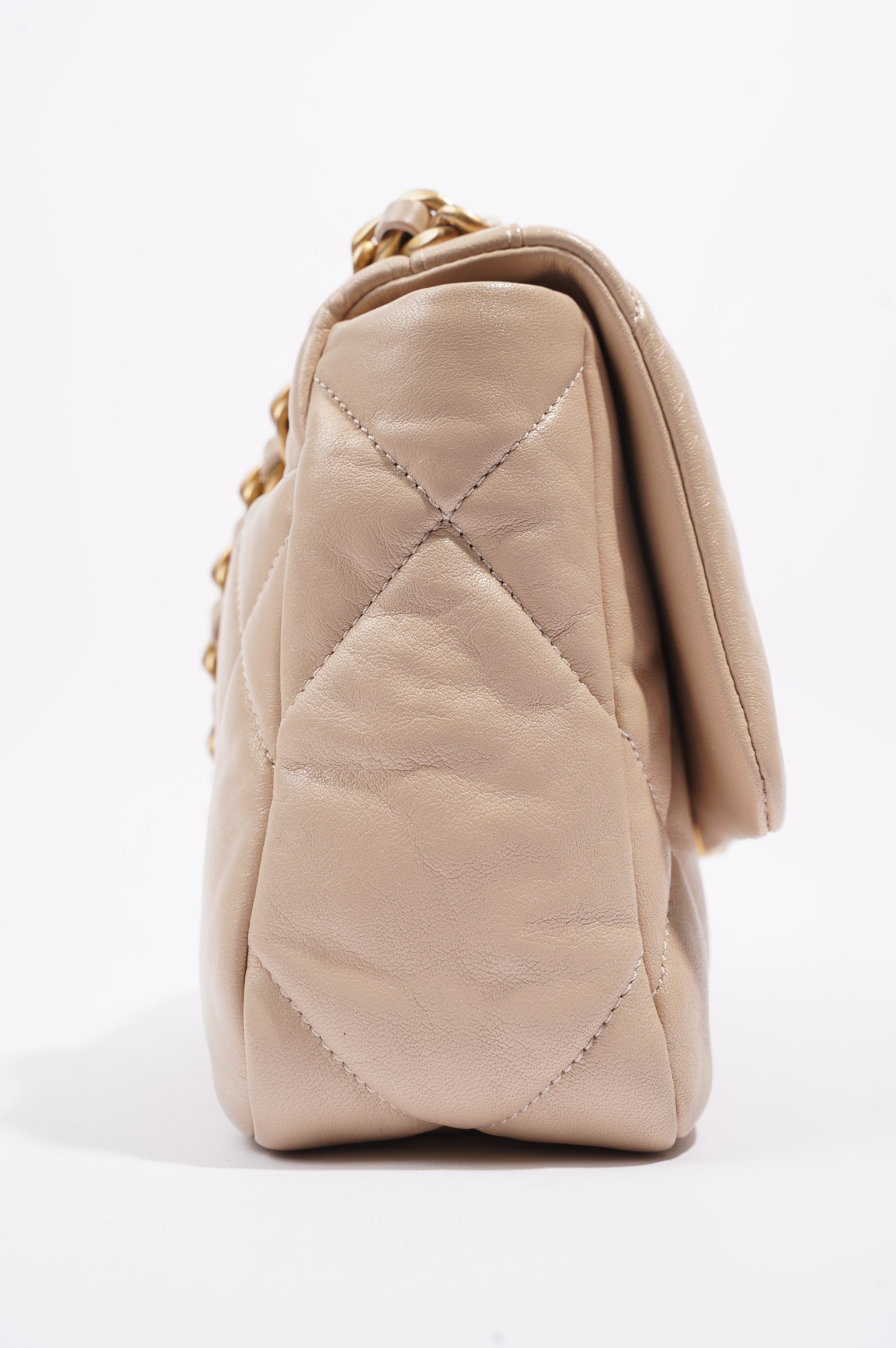 Chanel Womens 19 Flap Bag Beige Lambskin Small