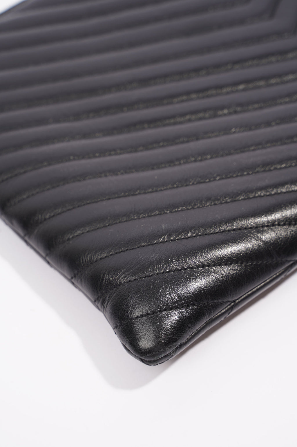Saint Laurent Womens Pouch Black / Gold Large