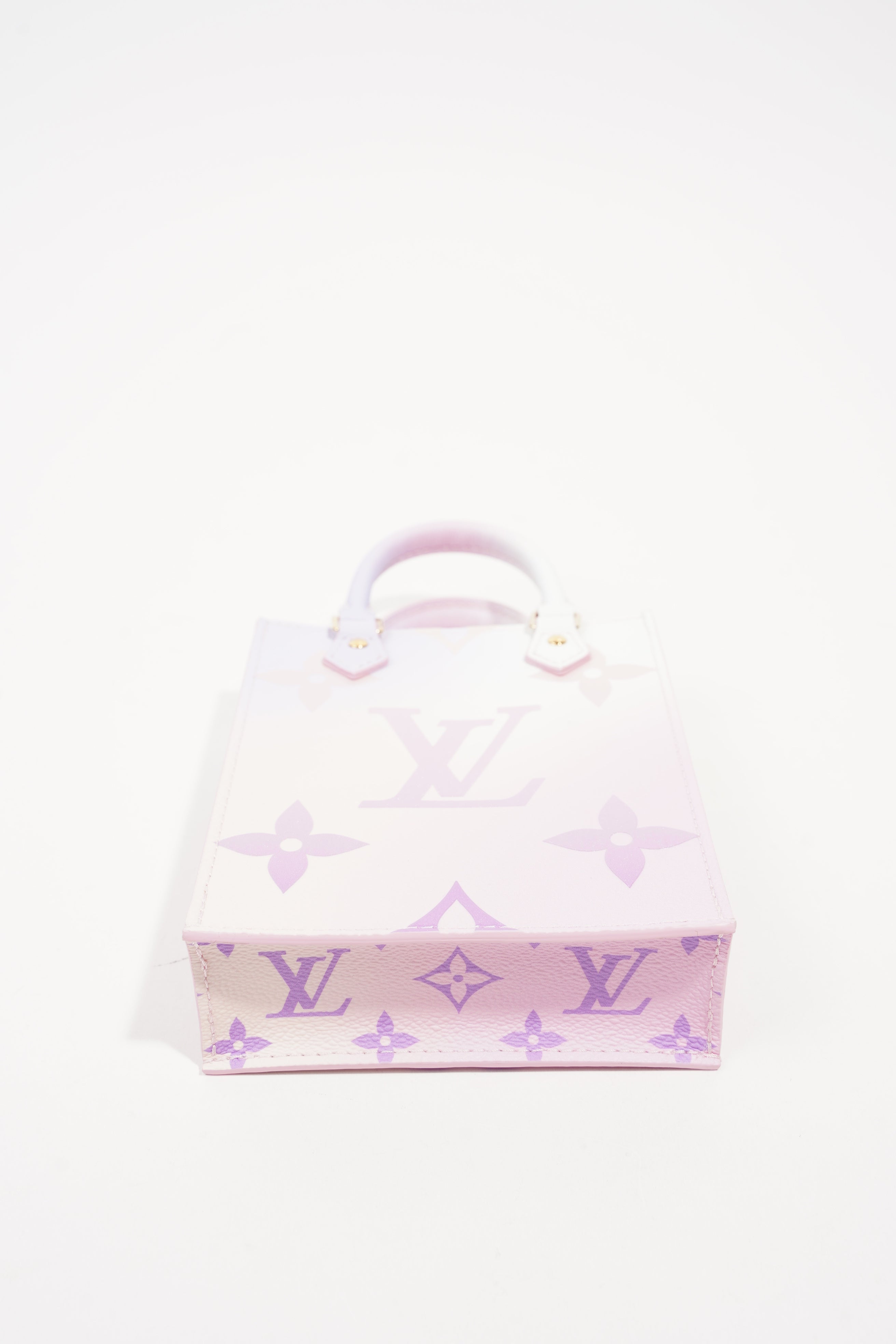 Louis Vuitton Womens Petit Sac Plat