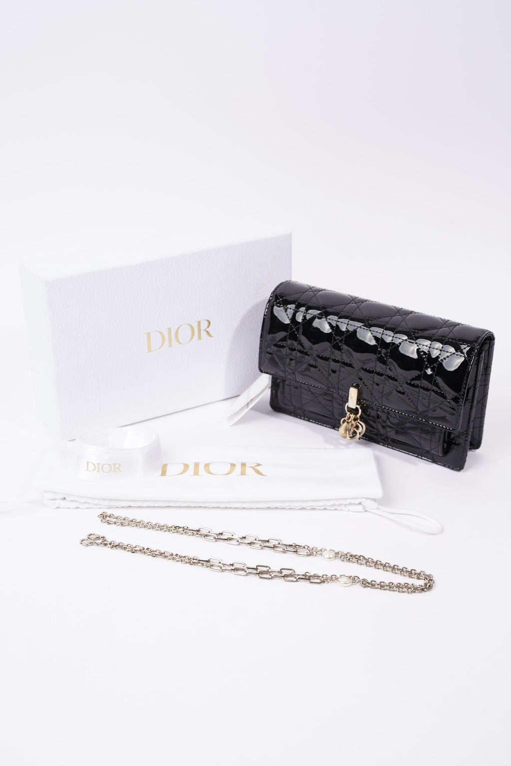 Christian Dior Womens Chain Pouch Cannage Patent Black