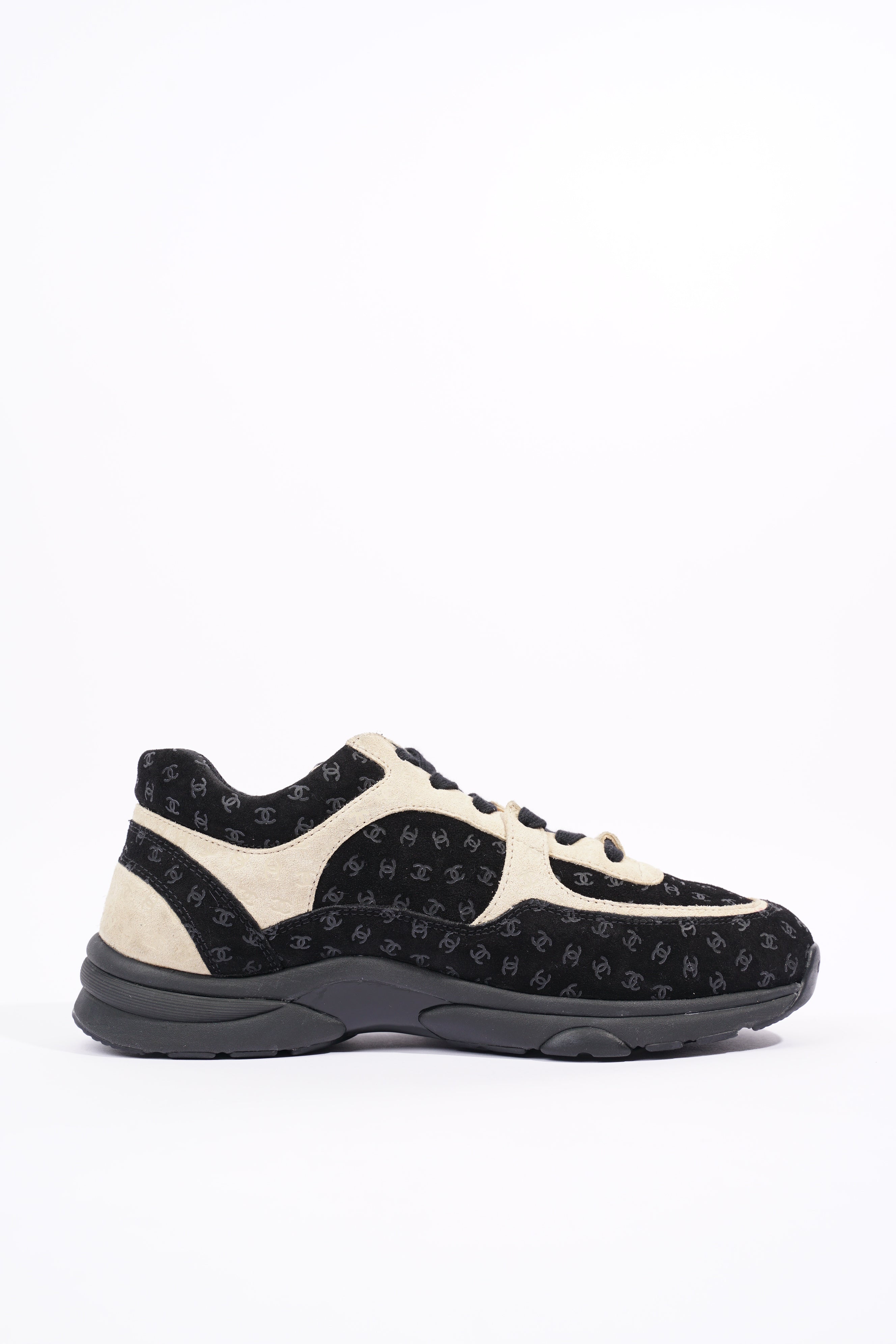 Chanel Womens CC Logo Black / Beige EU 39.5 / UK 6.5