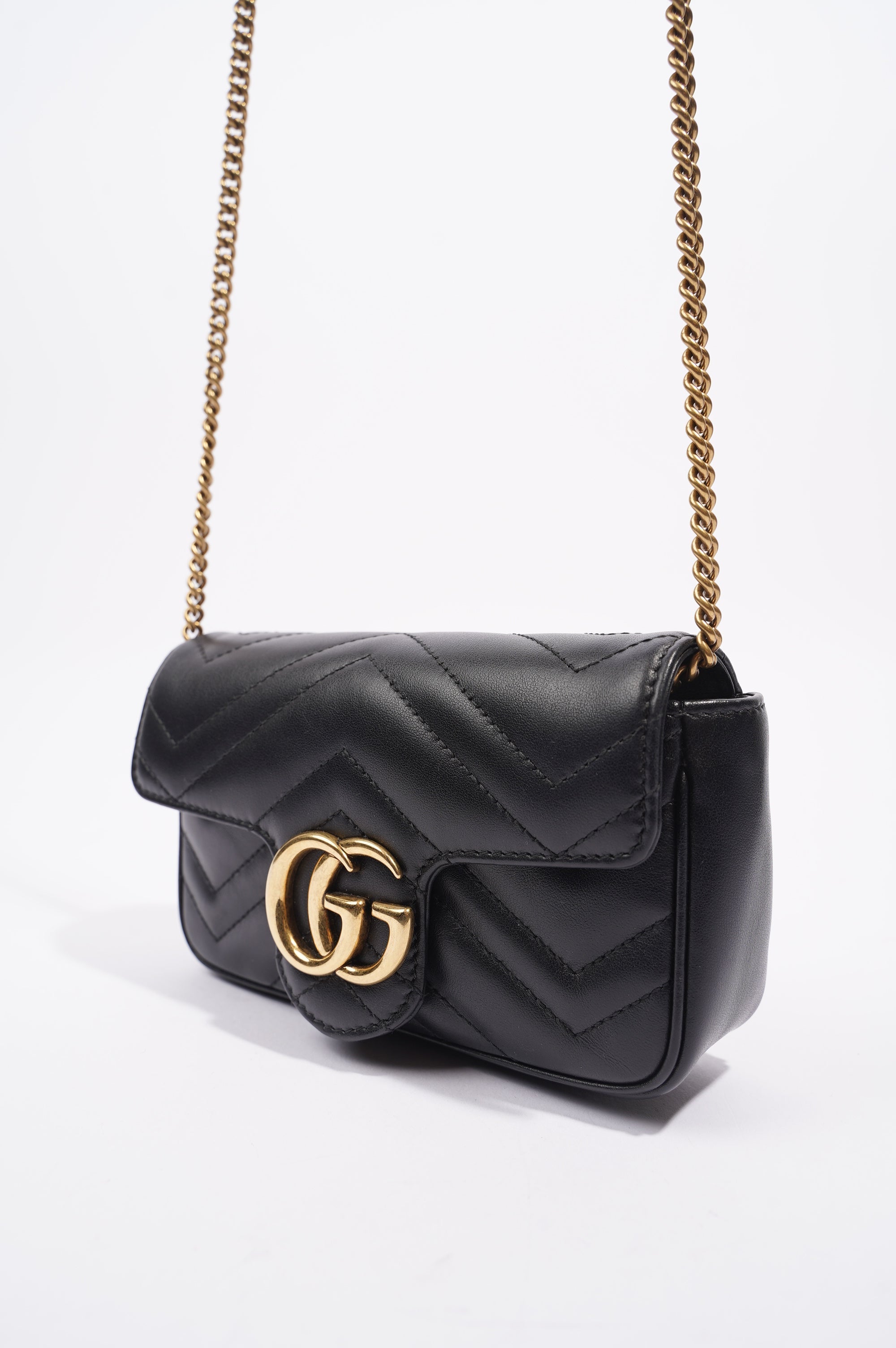 Gucci Womens Marmont Flap Black / Gold Super Mini