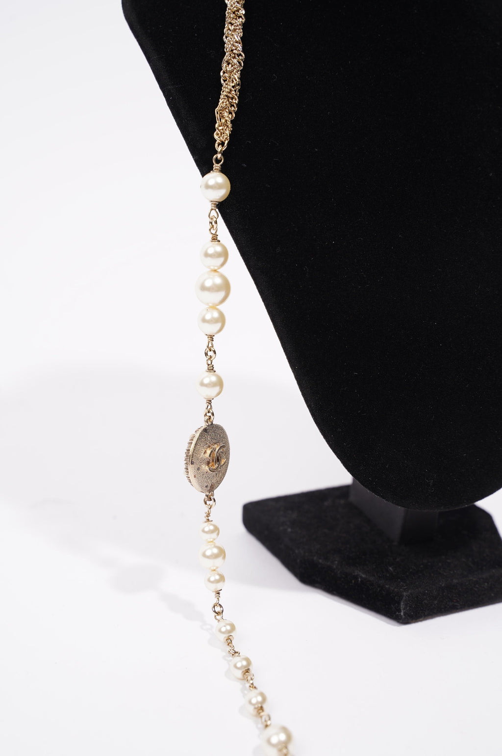 Chanel Womens Long Pearl CC Necklace Silver OS