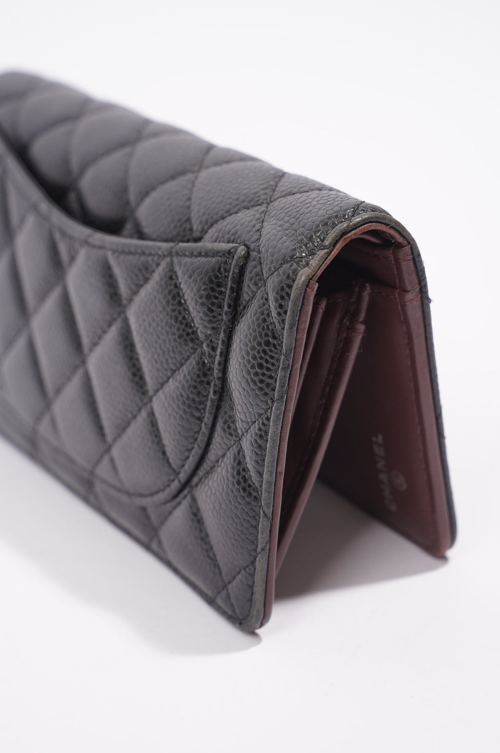 Chanel Womens Caviar Leather Purse Black