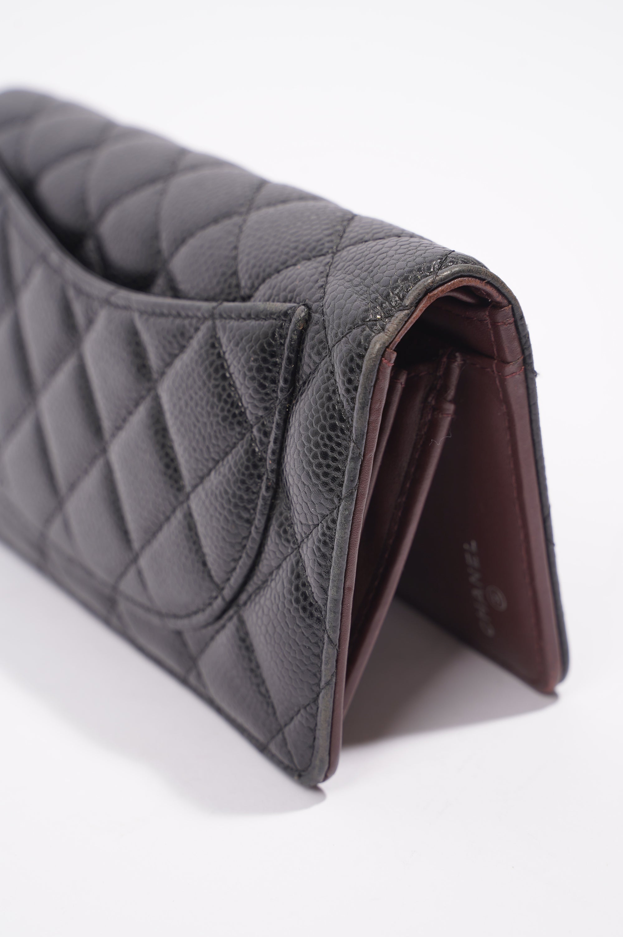 Chanel Womens Caviar Leather Purse Black
