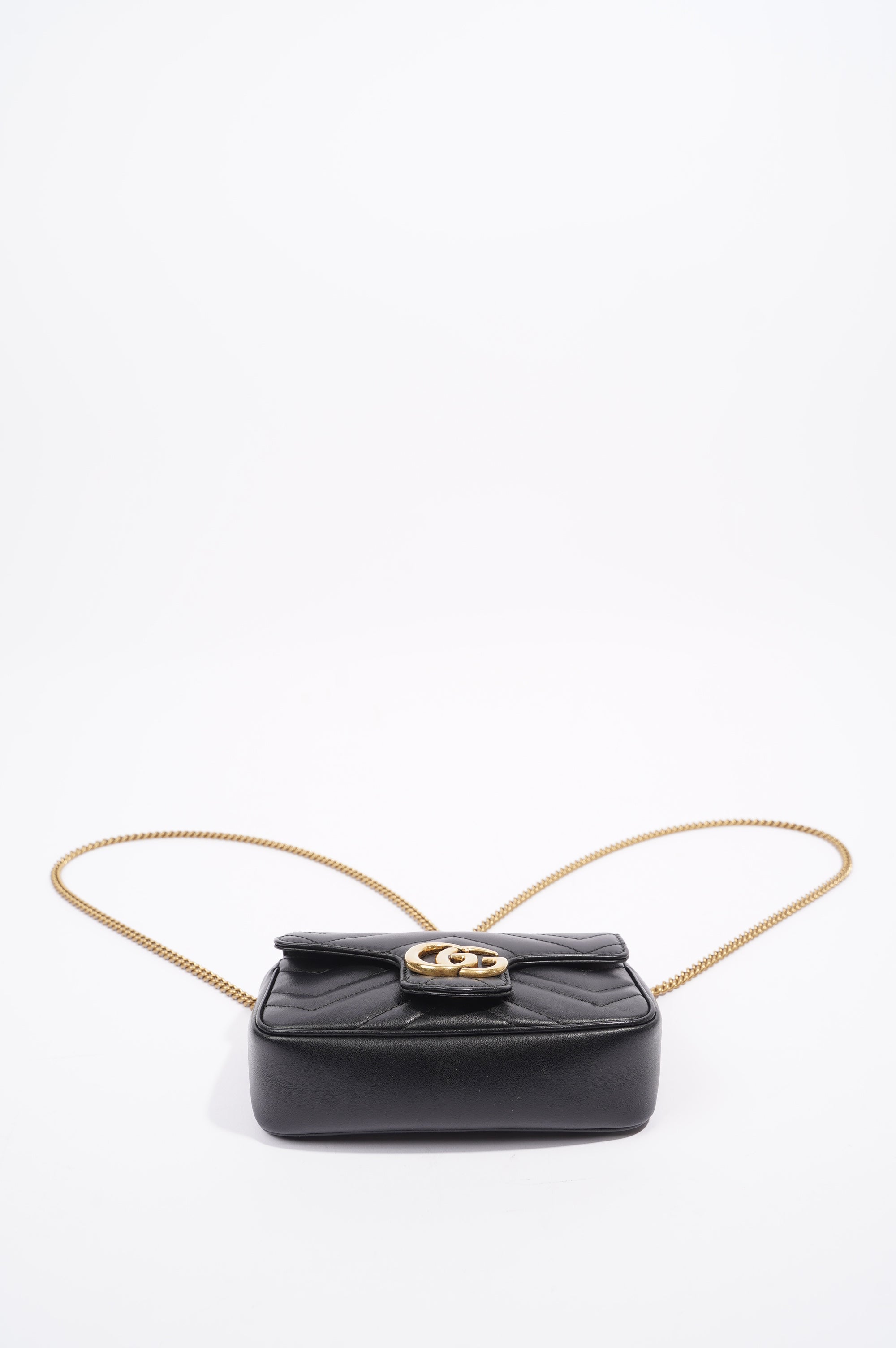 Gucci Womens Marmont Flap Black / Gold Super Mini