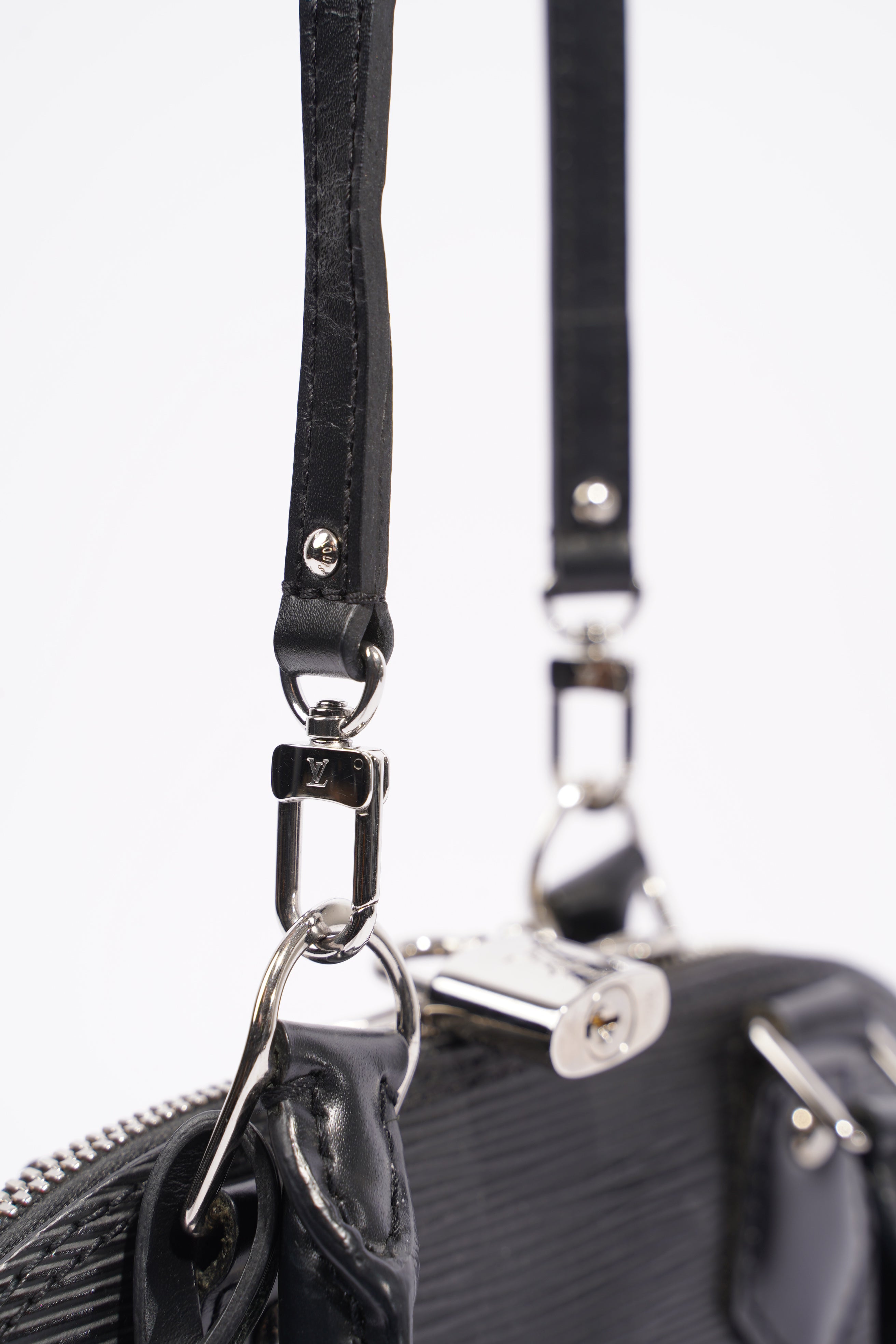 Louis Vuitton Womens Alma Black Epi Leather BB