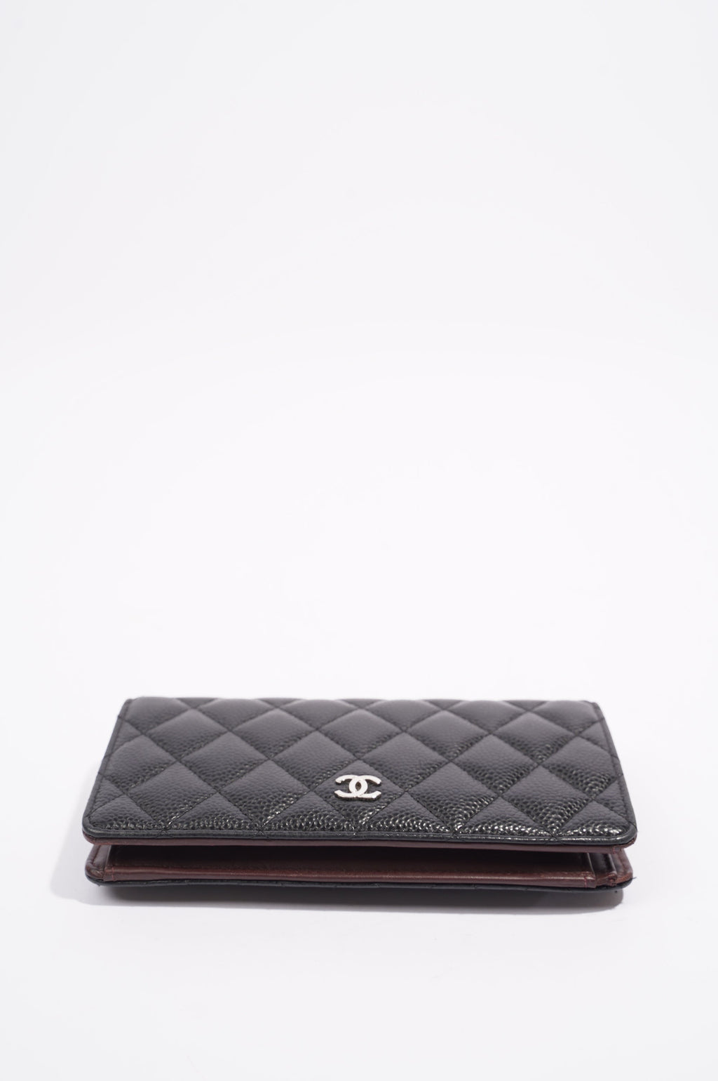 Chanel Womens Caviar Leather Purse Black