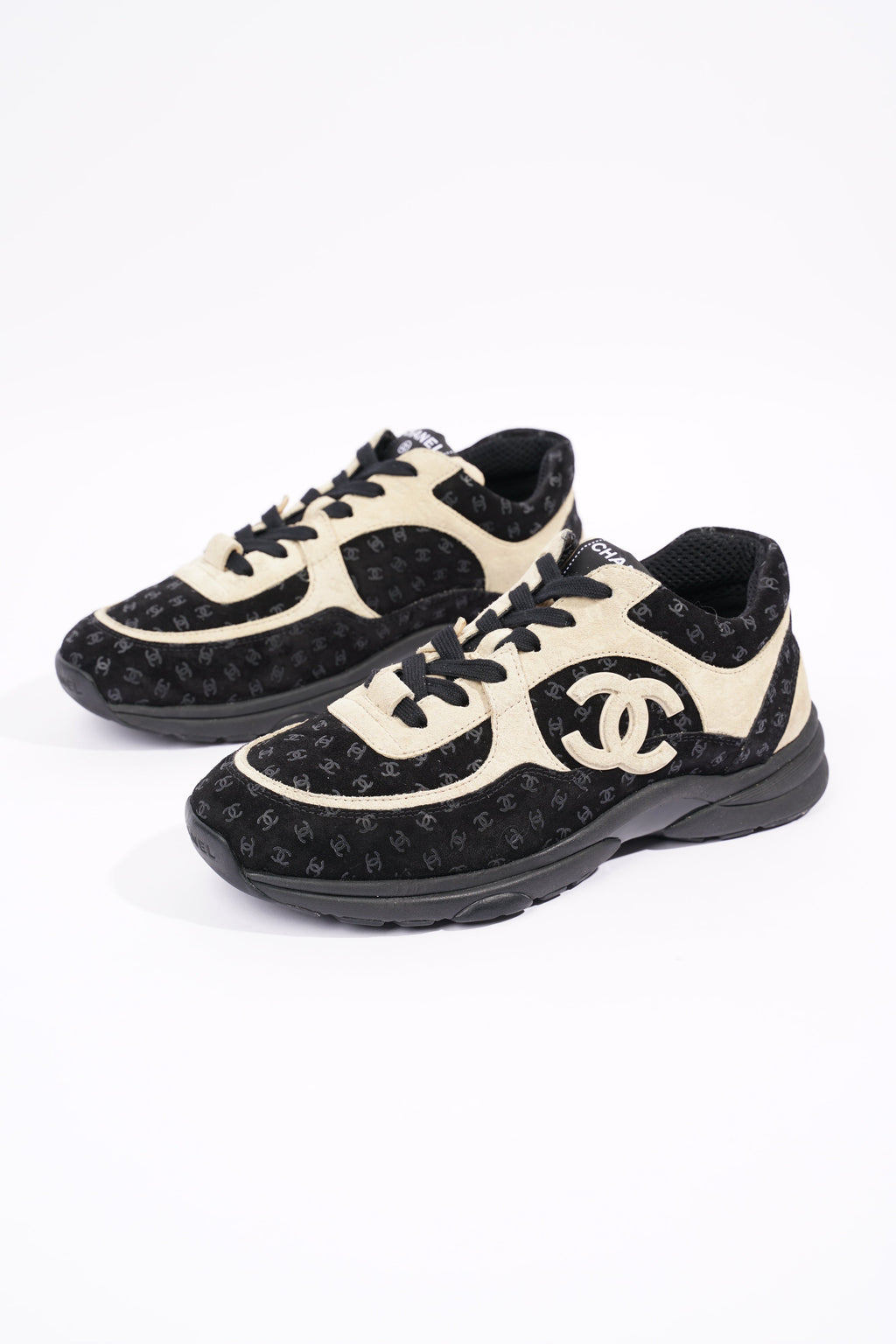 Chanel Womens CC Logo Black / Beige EU 39.5 / UK 6.5
