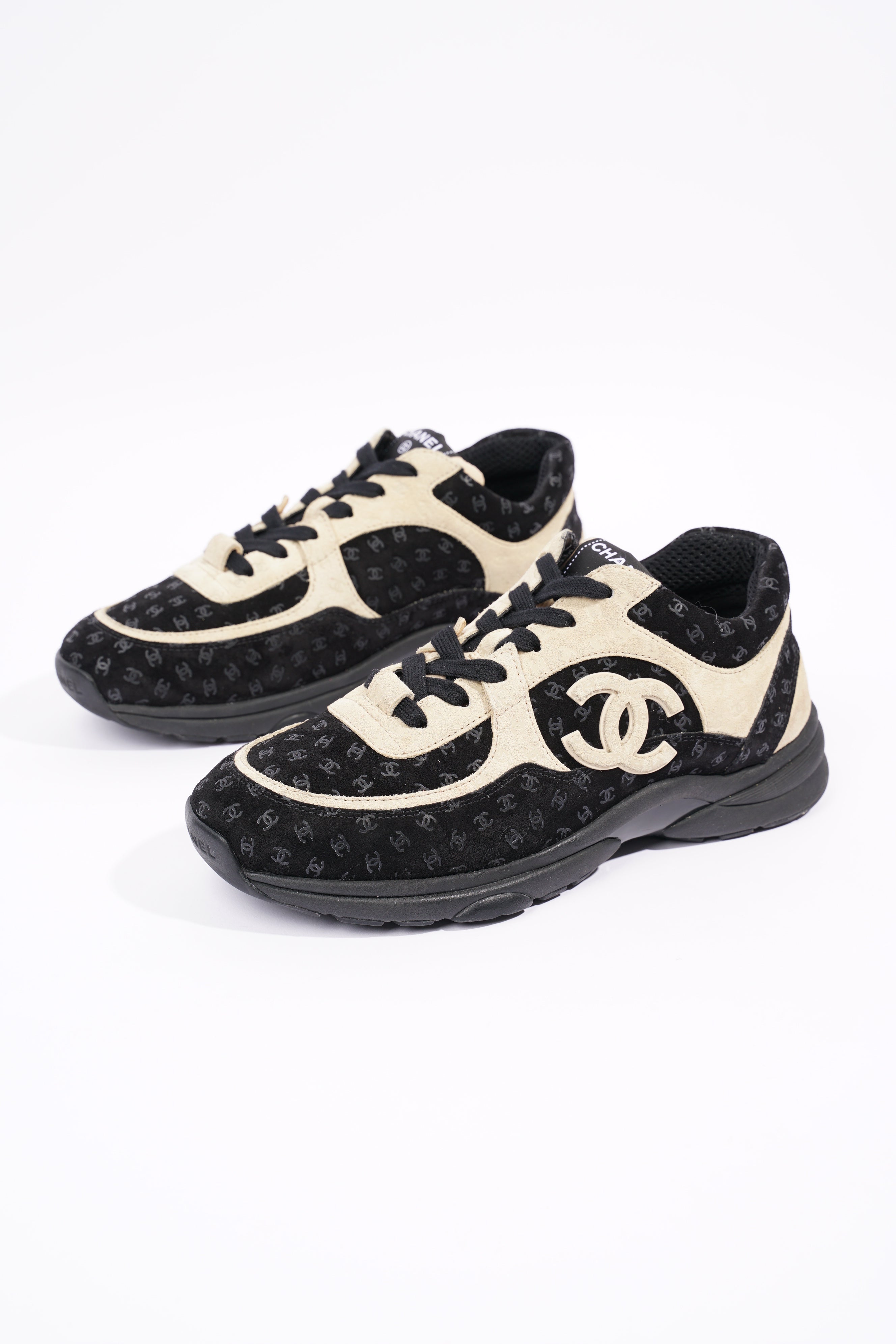 Chanel Womens CC Logo Black / Beige EU 39.5 / UK 6.5