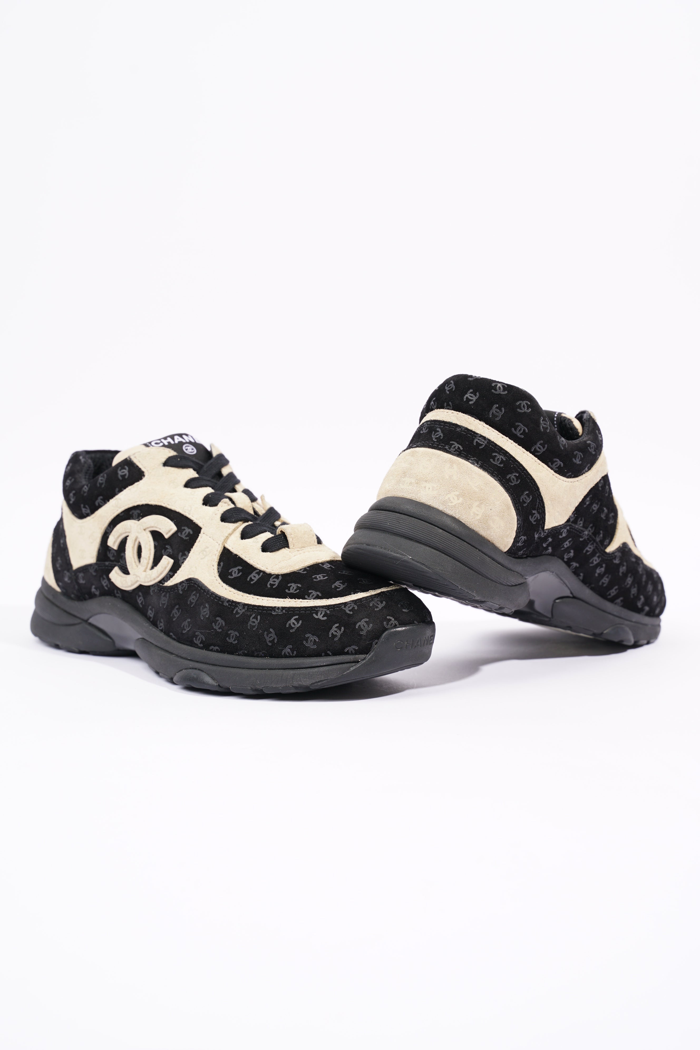 Chanel Womens CC Logo Black / Beige EU 39.5 / UK 6.5