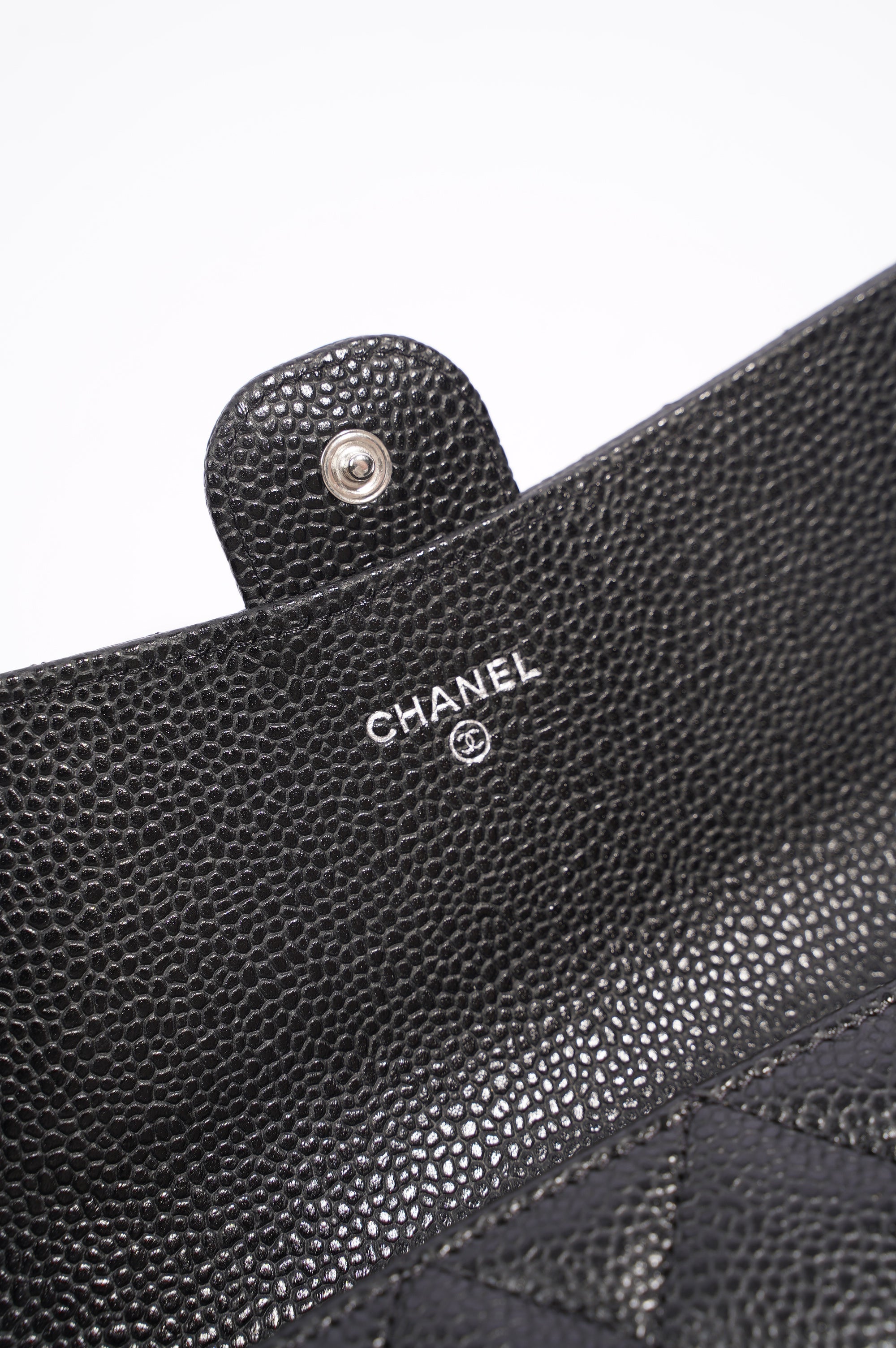 Chanel Womens Flap Wallet Black Caviar