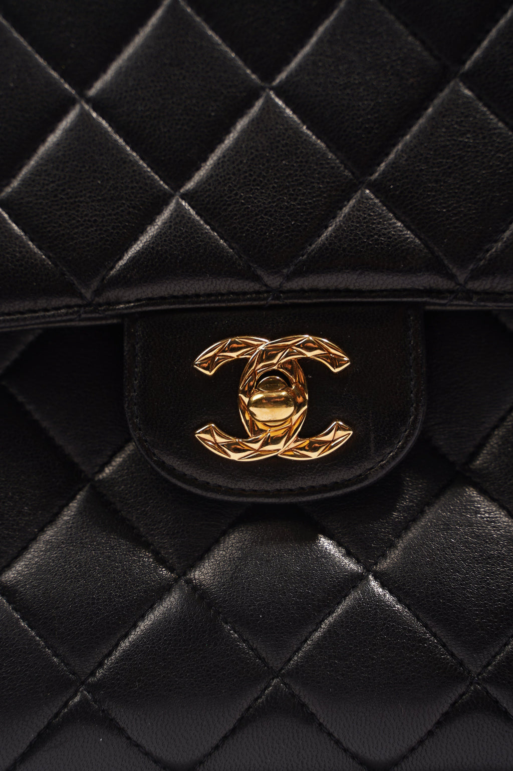Chanel Womens Lambskin Evening Square Tassel Bag Black / Gold