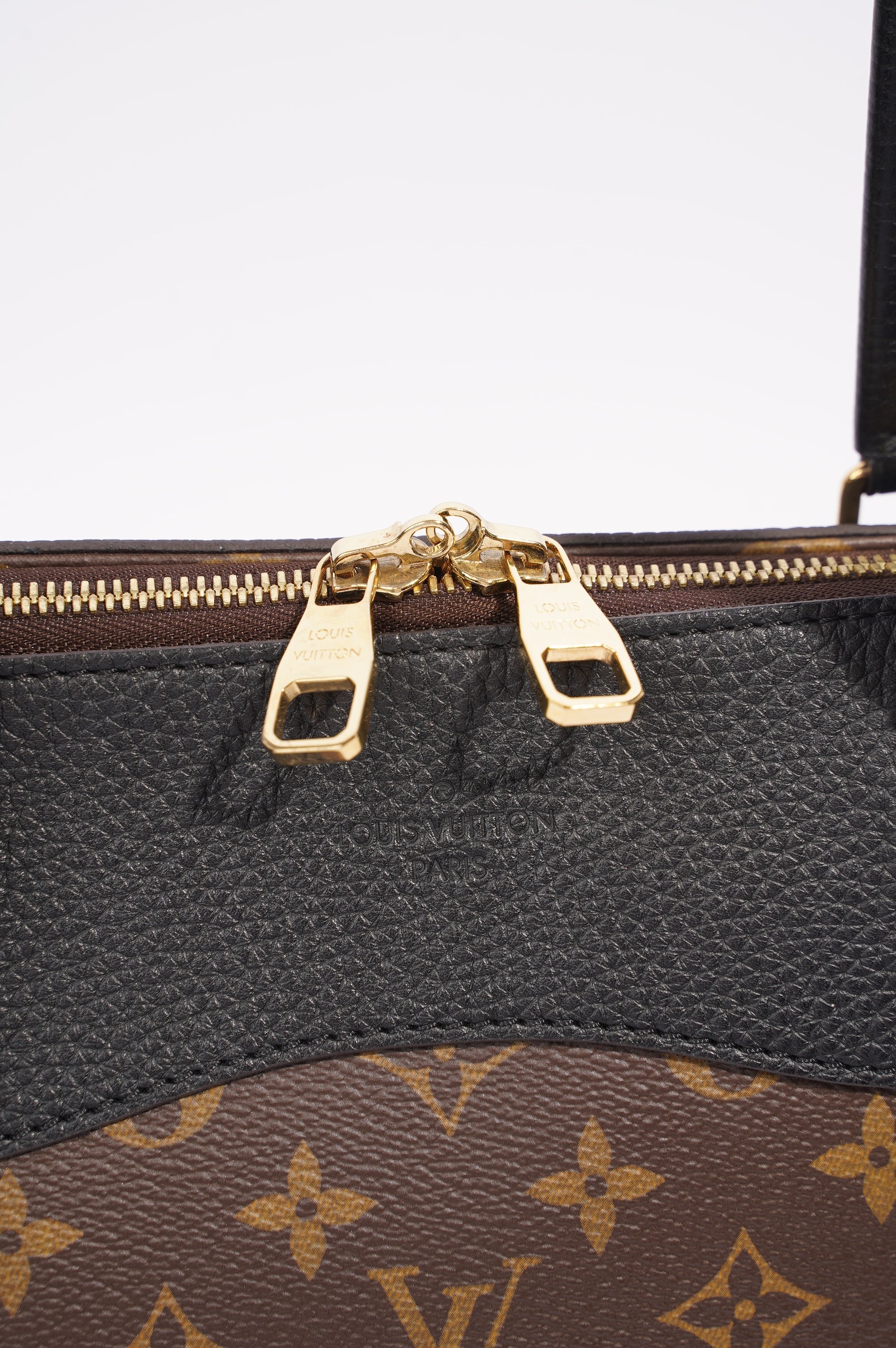 Louis Vuitton Womens Estrela Tote Bag Monogram / Black MM