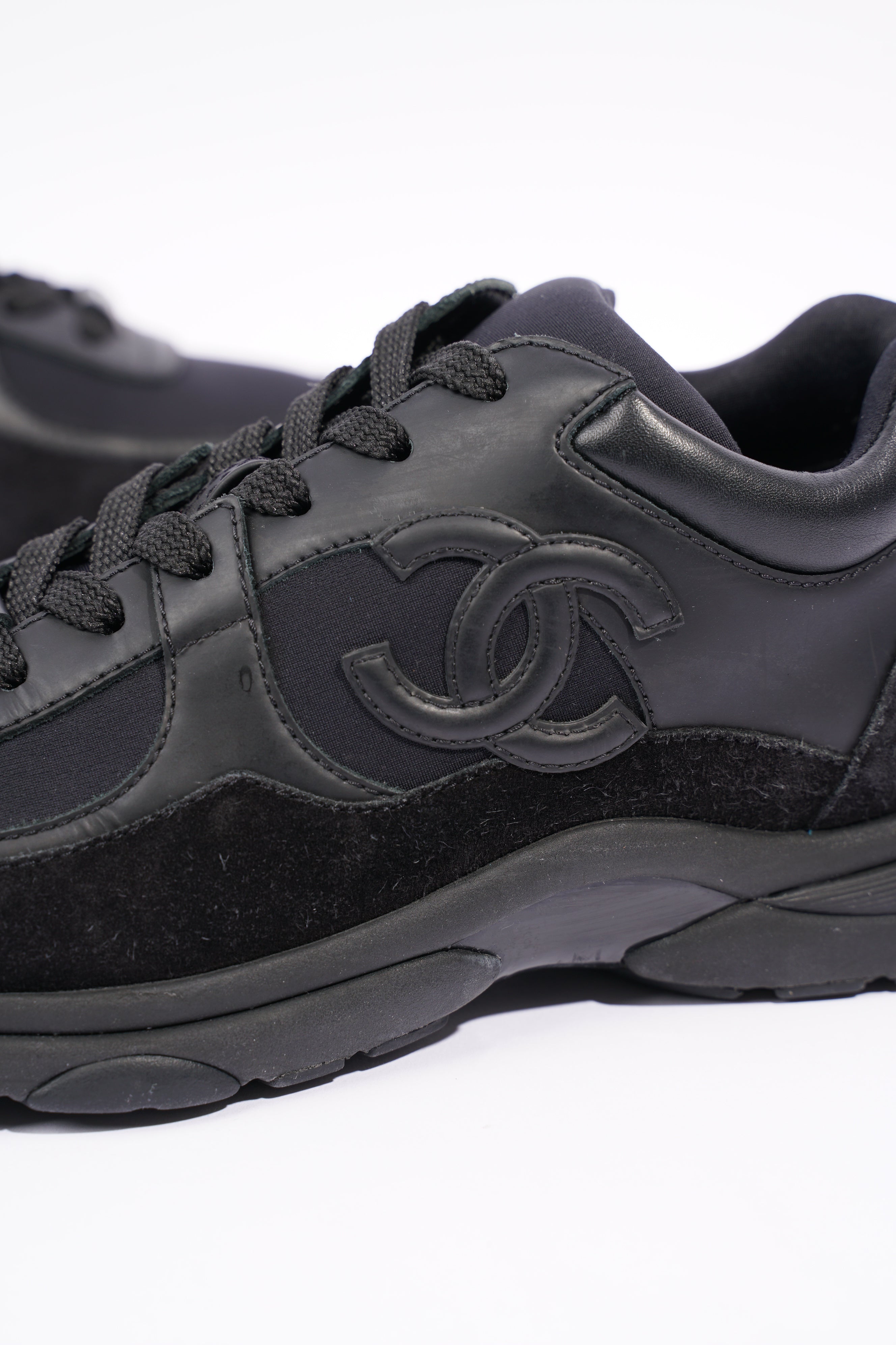 Chanel Womens CC Logo Black EU 37 / UK 4