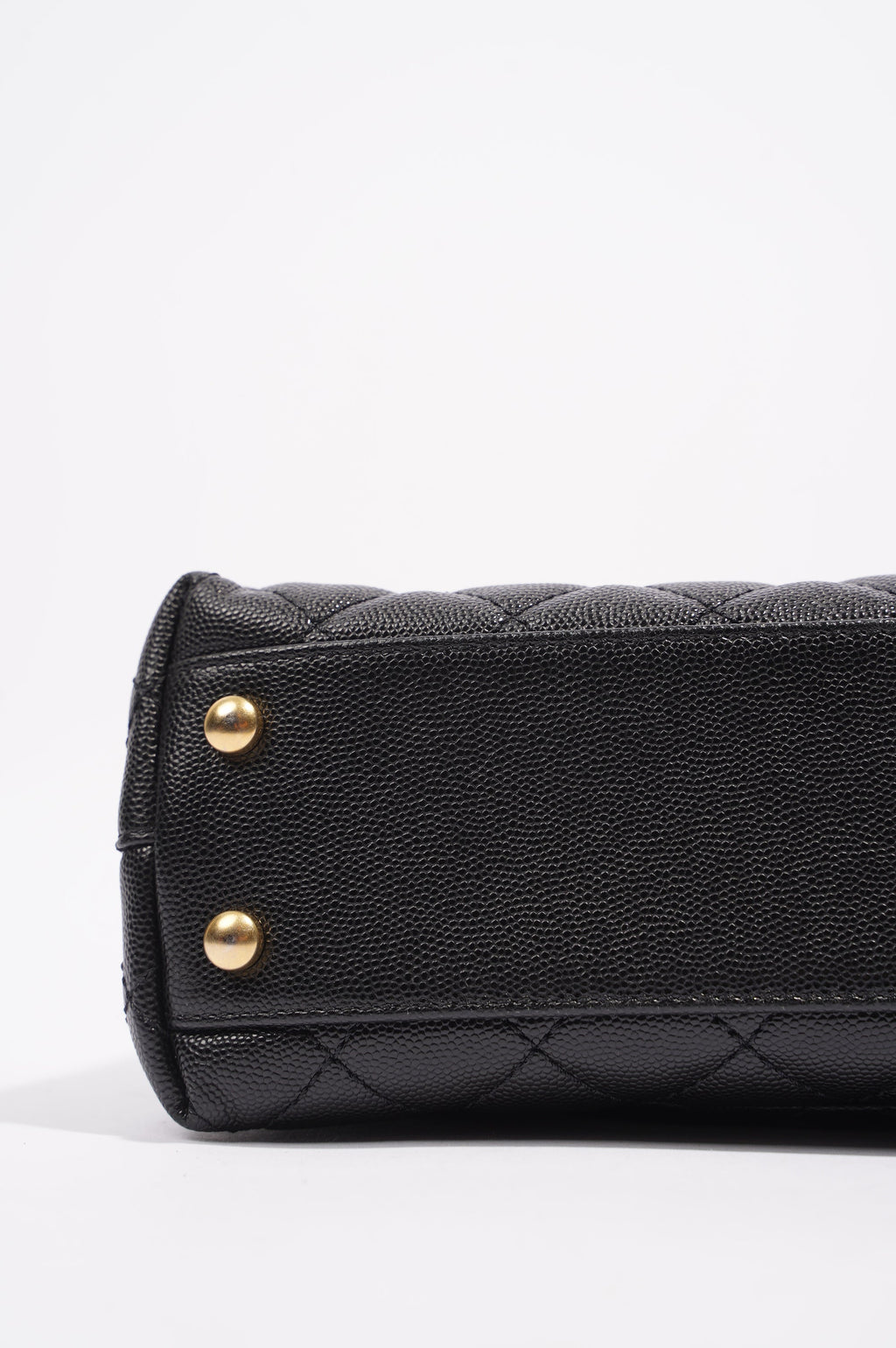 Chanel Womens Coco Top Handle Black Caviar Leather Small