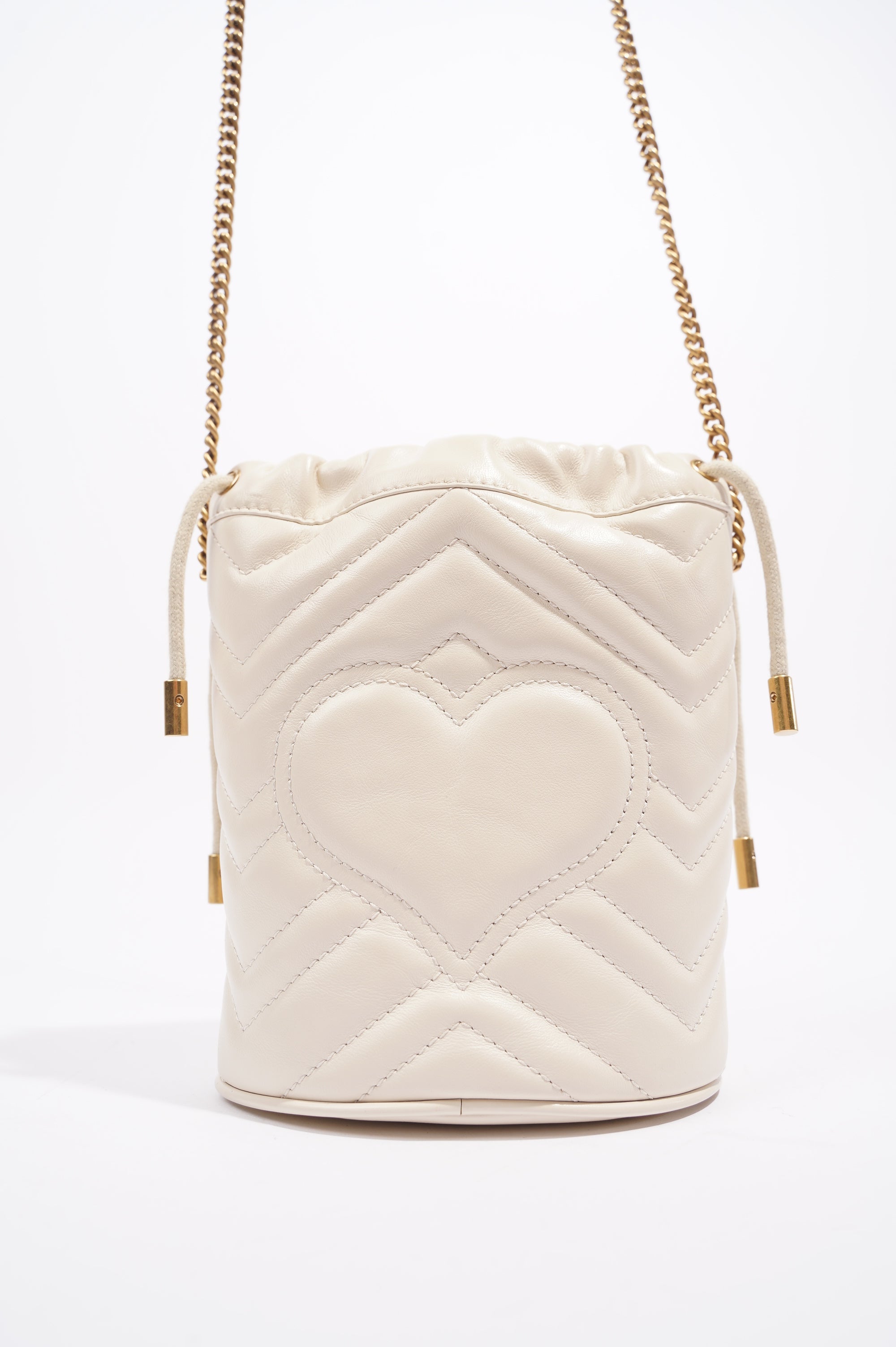 Gucci Womens Marmont Bucket Bag White / Gold