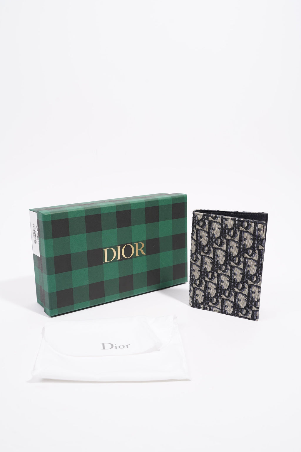 Christian Dior Womens Passport Cover Oblique