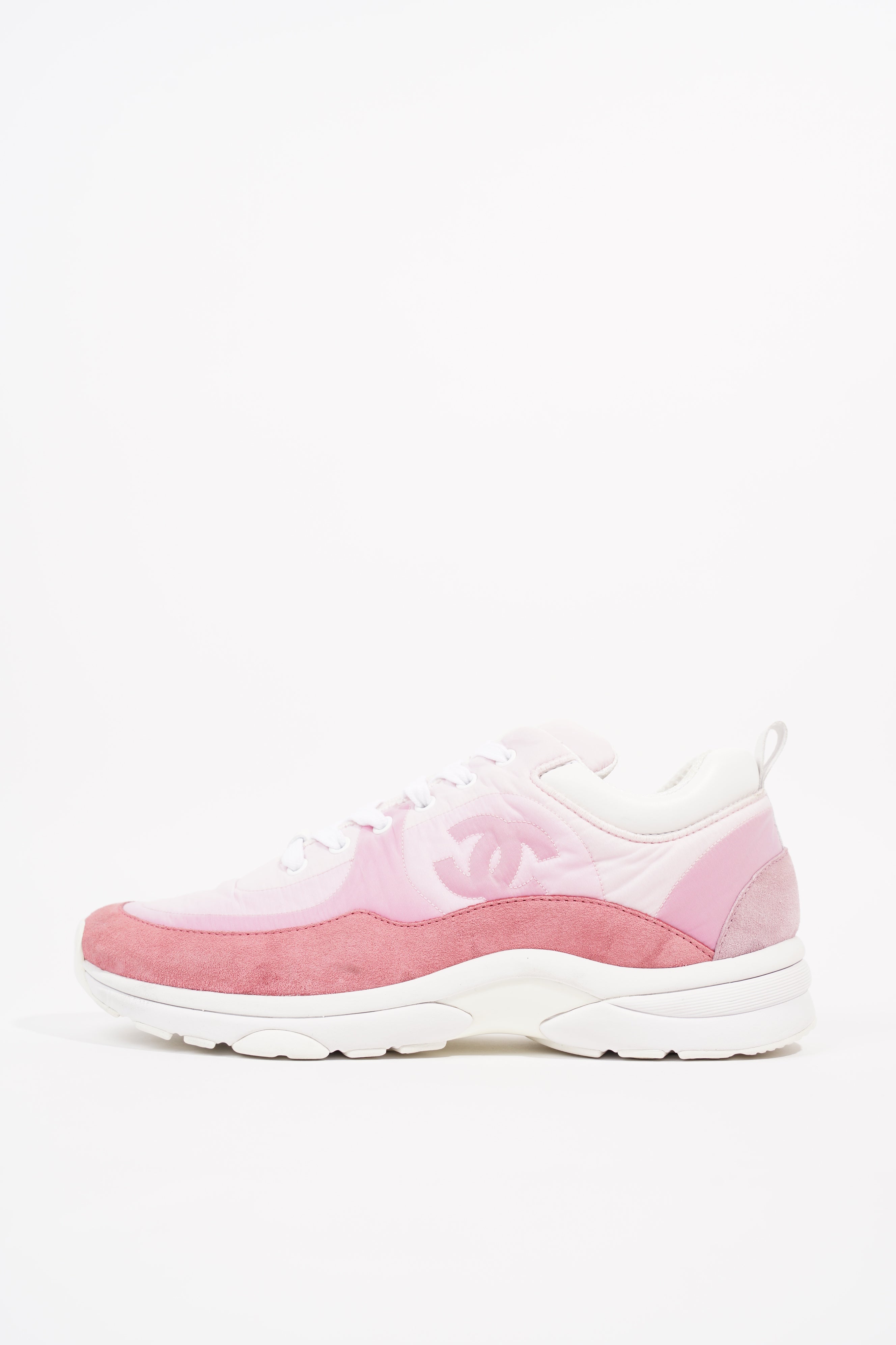 Chanel Womens CC Logo Pink / White EU 41 / UK 8