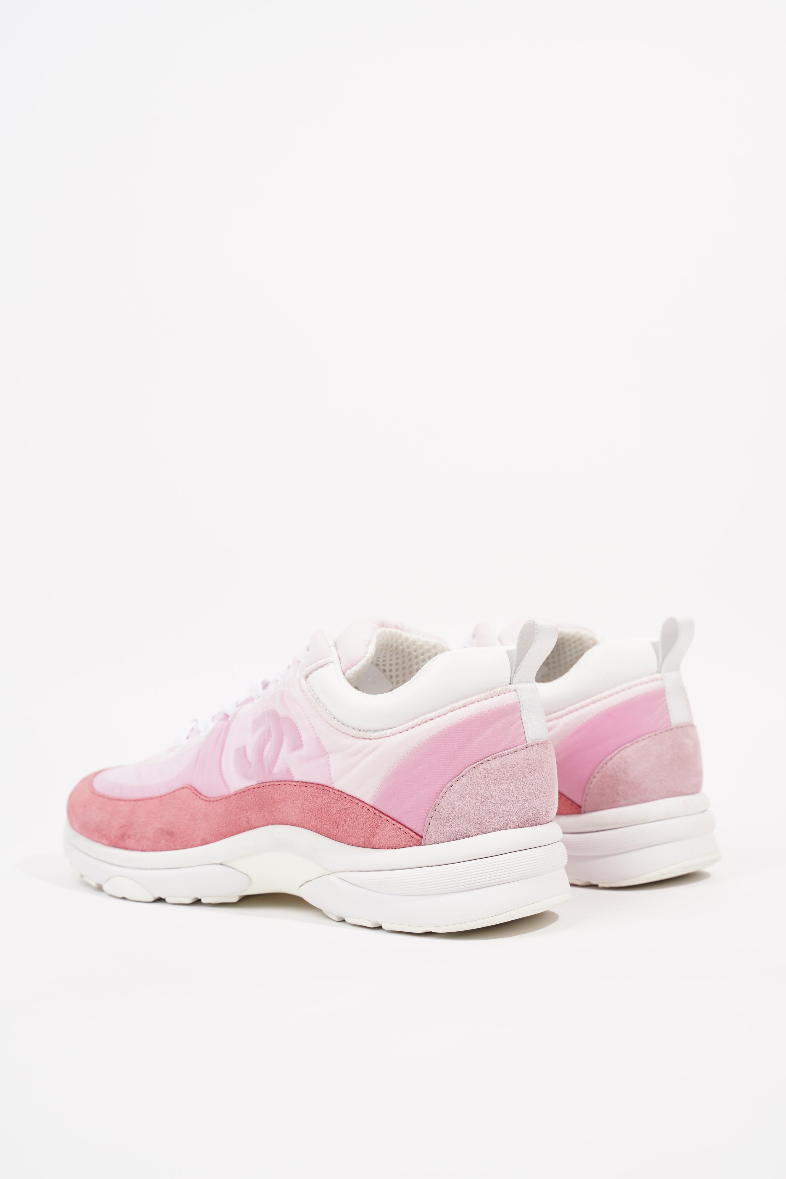 Chanel Womens CC Logo Pink / White EU 41 / UK 8