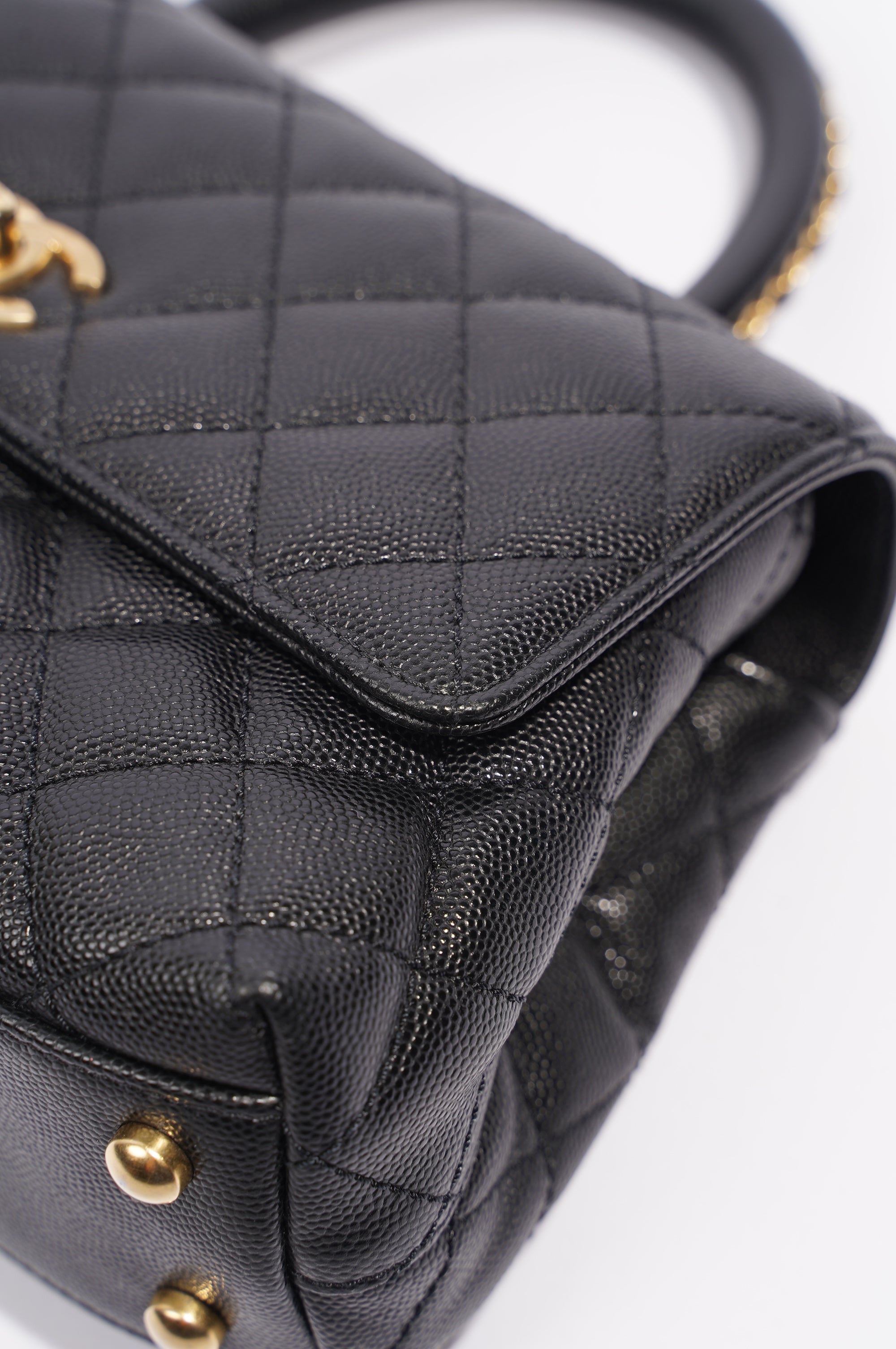 Chanel Womens Coco Top Handle Black Caviar Leather Small