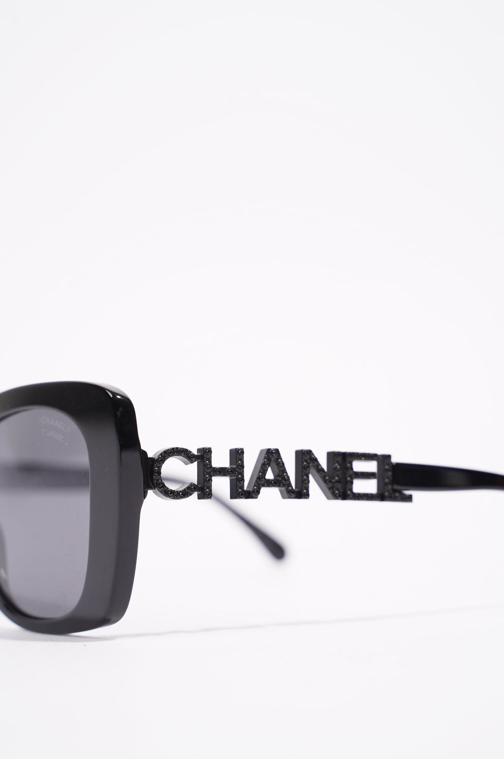 Chanel Womens 5422-B Square Sunglasses Black 140
