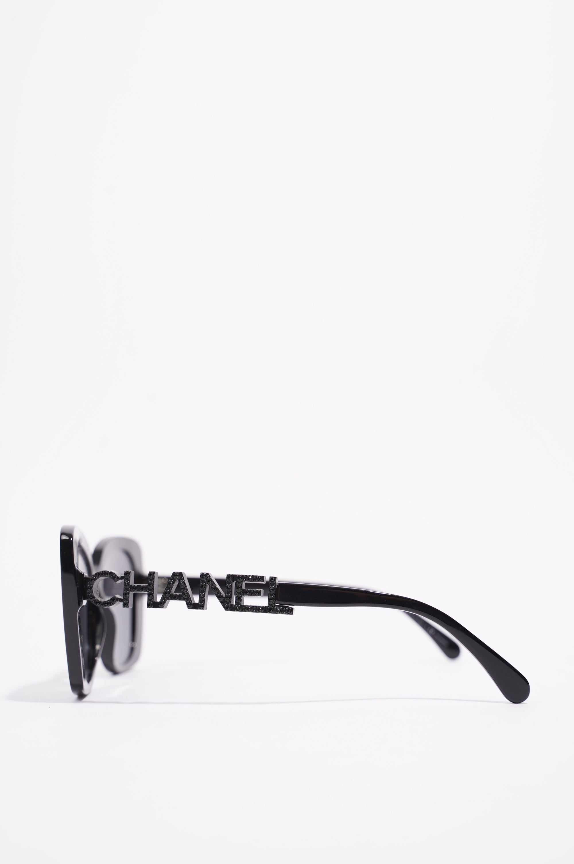 Chanel Womens 5422-B Square Sunglasses Black 140
