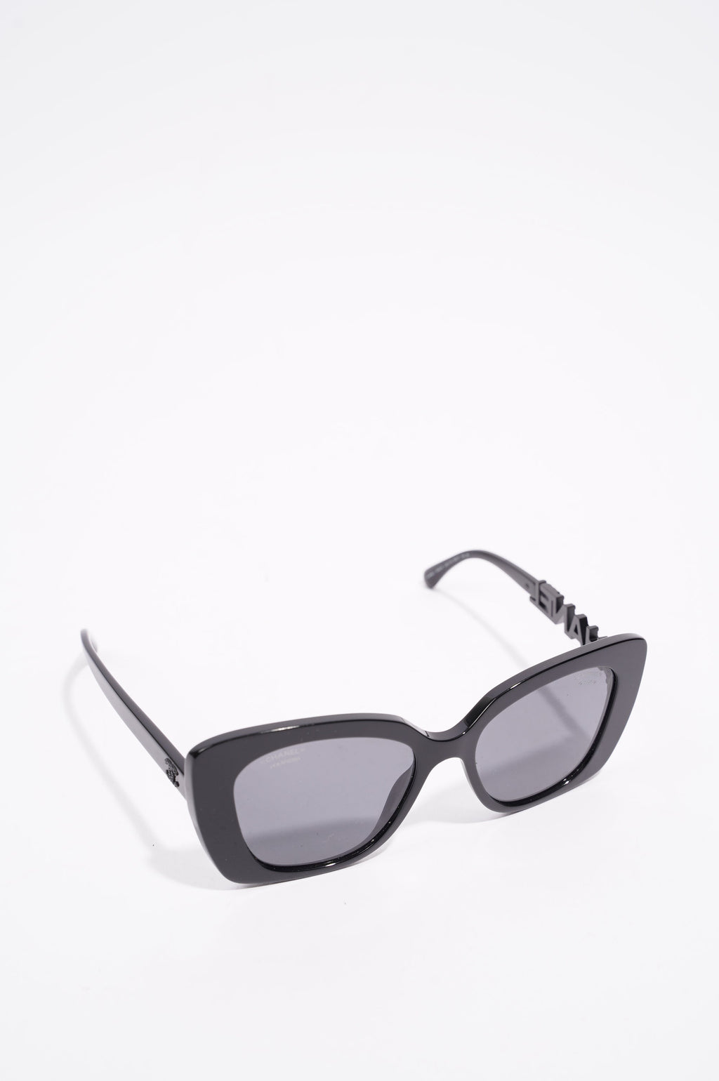Chanel Womens 5422-B Square Sunglasses Black 140