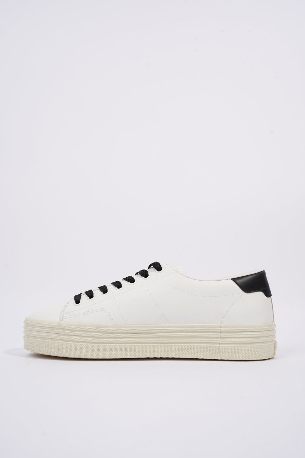 Saint Laurent Womens Low Top Sneaker White / Black EU 40 / UK 7