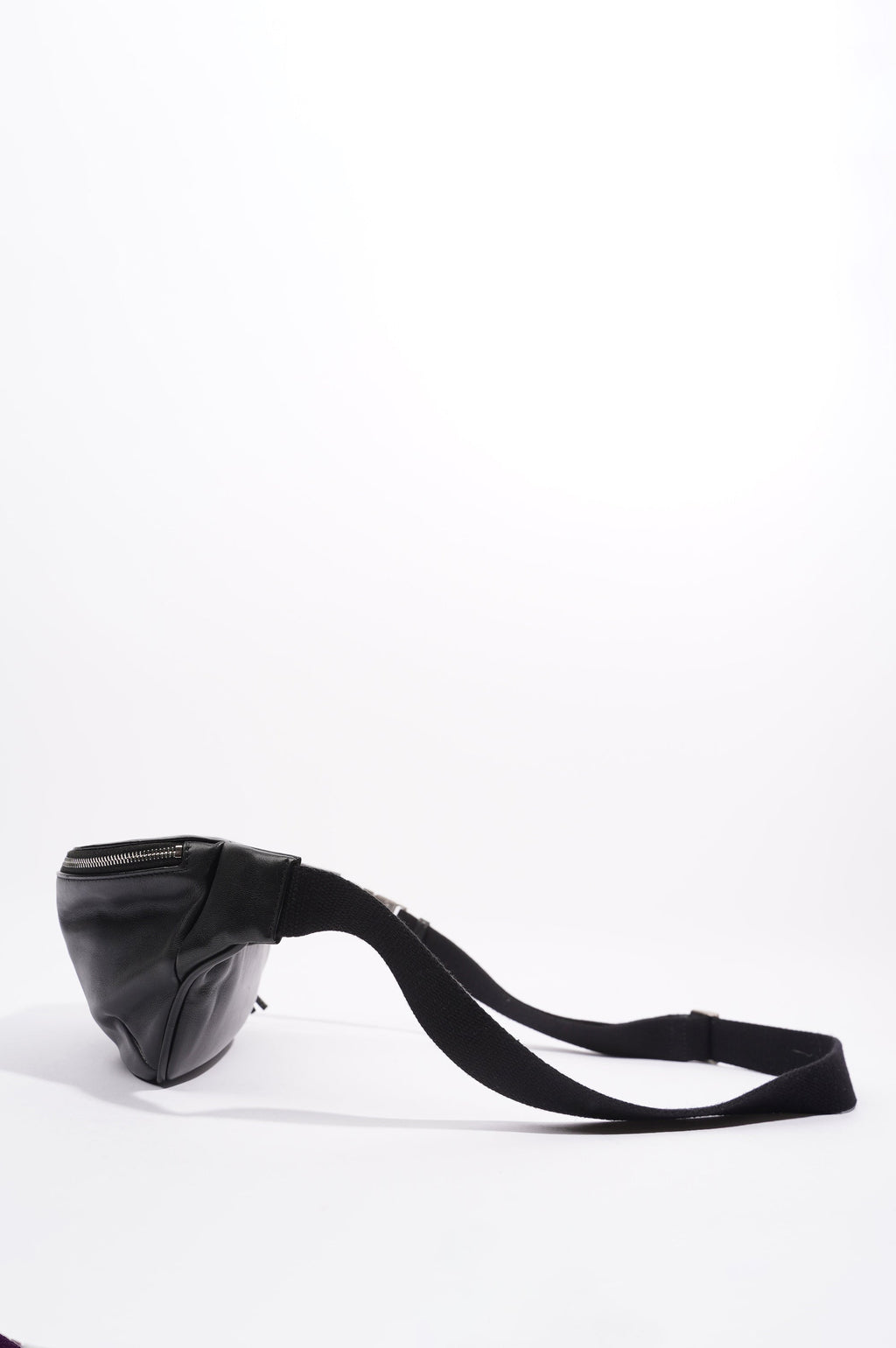 Saint Laurent Womens Leather Belt Bag Black