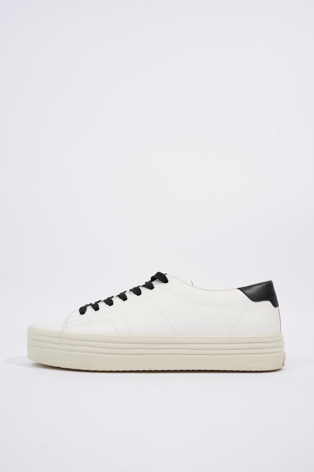 Saint Laurent Womens Low Top Sneaker White / Black EU 40 / UK 7