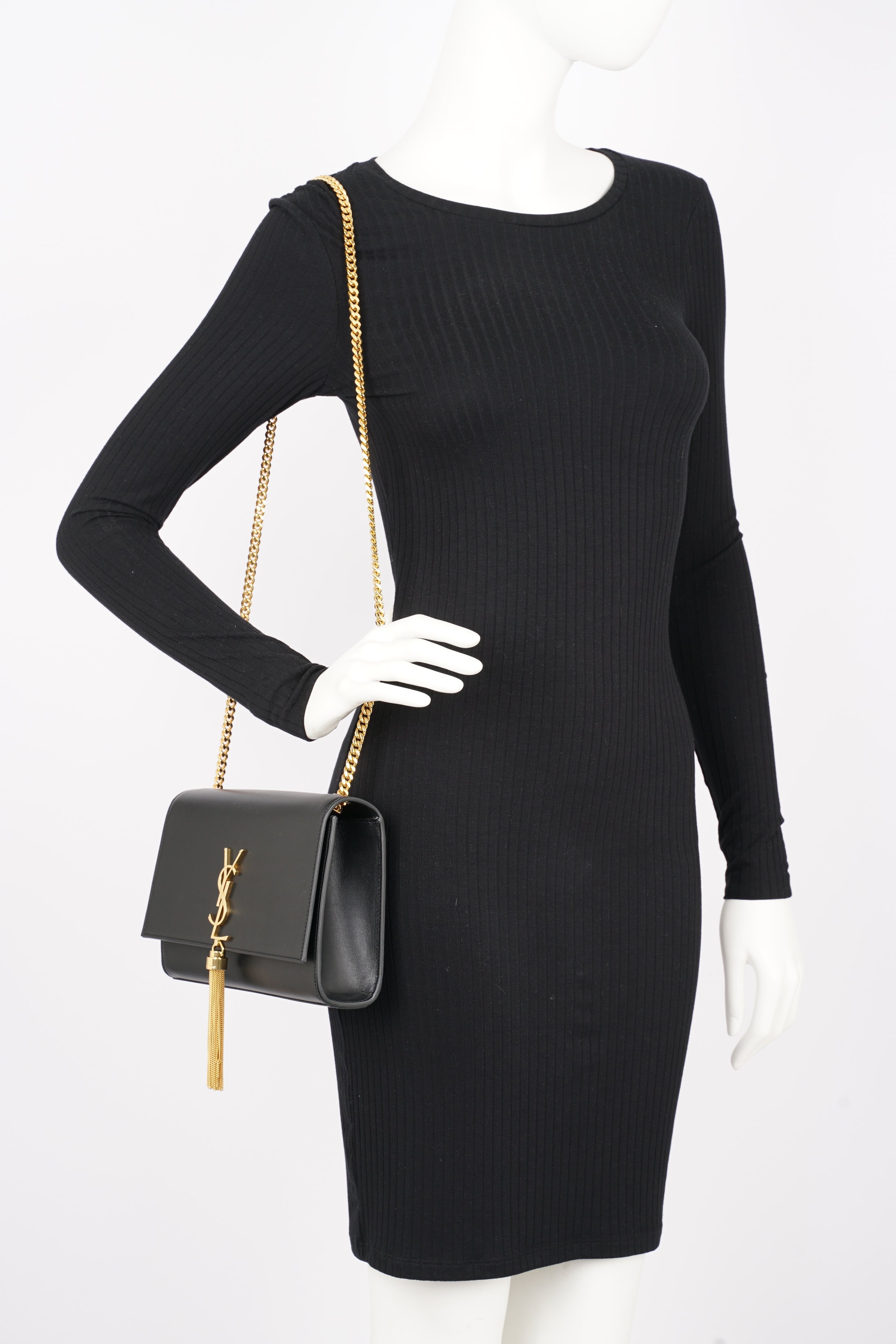 Saint Laurent Womens Kate Tassle Bag Black Leather / Gold Medium