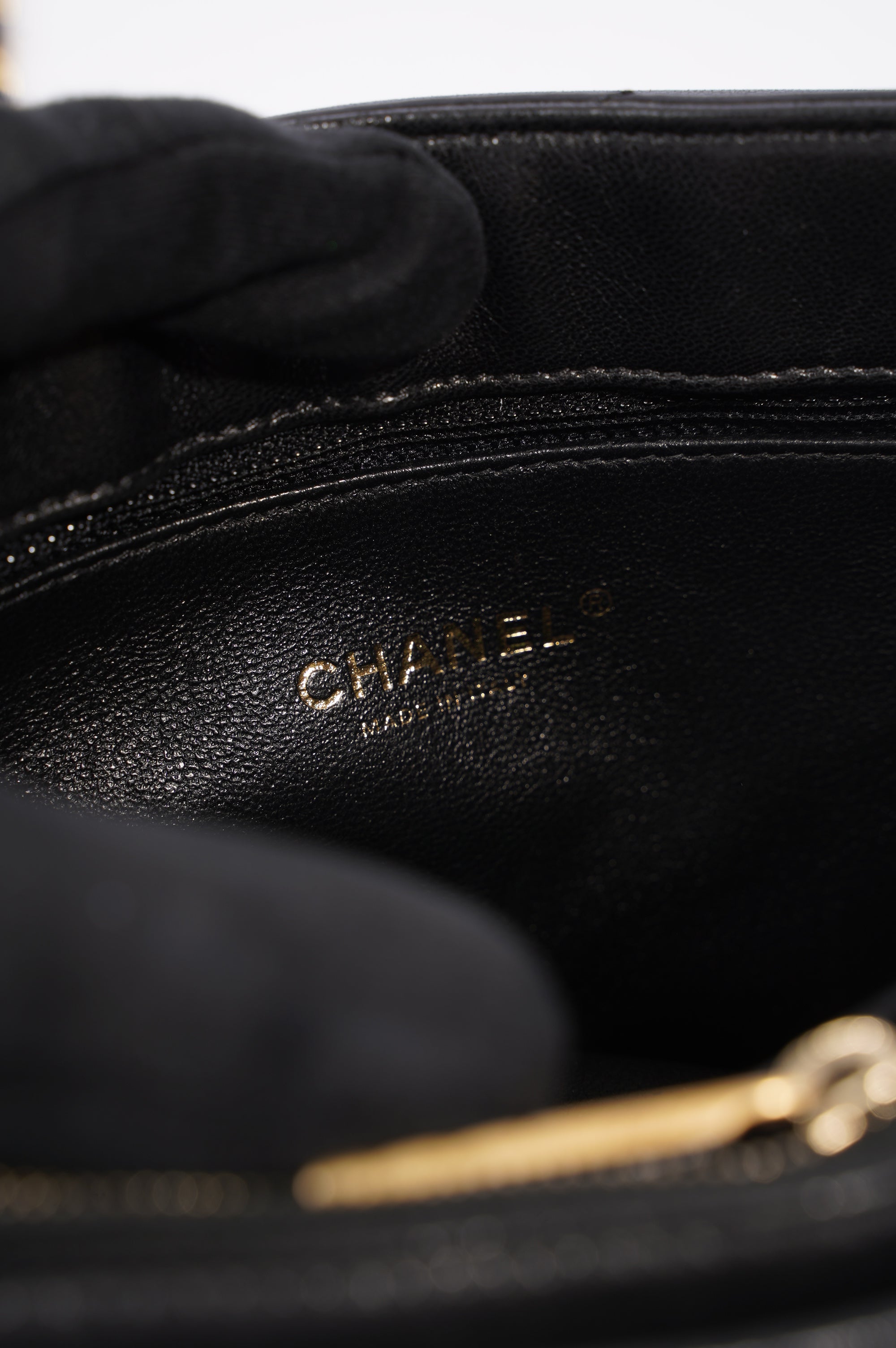 Chanel Womens Lambskin Crossbody Envelope Bag Black