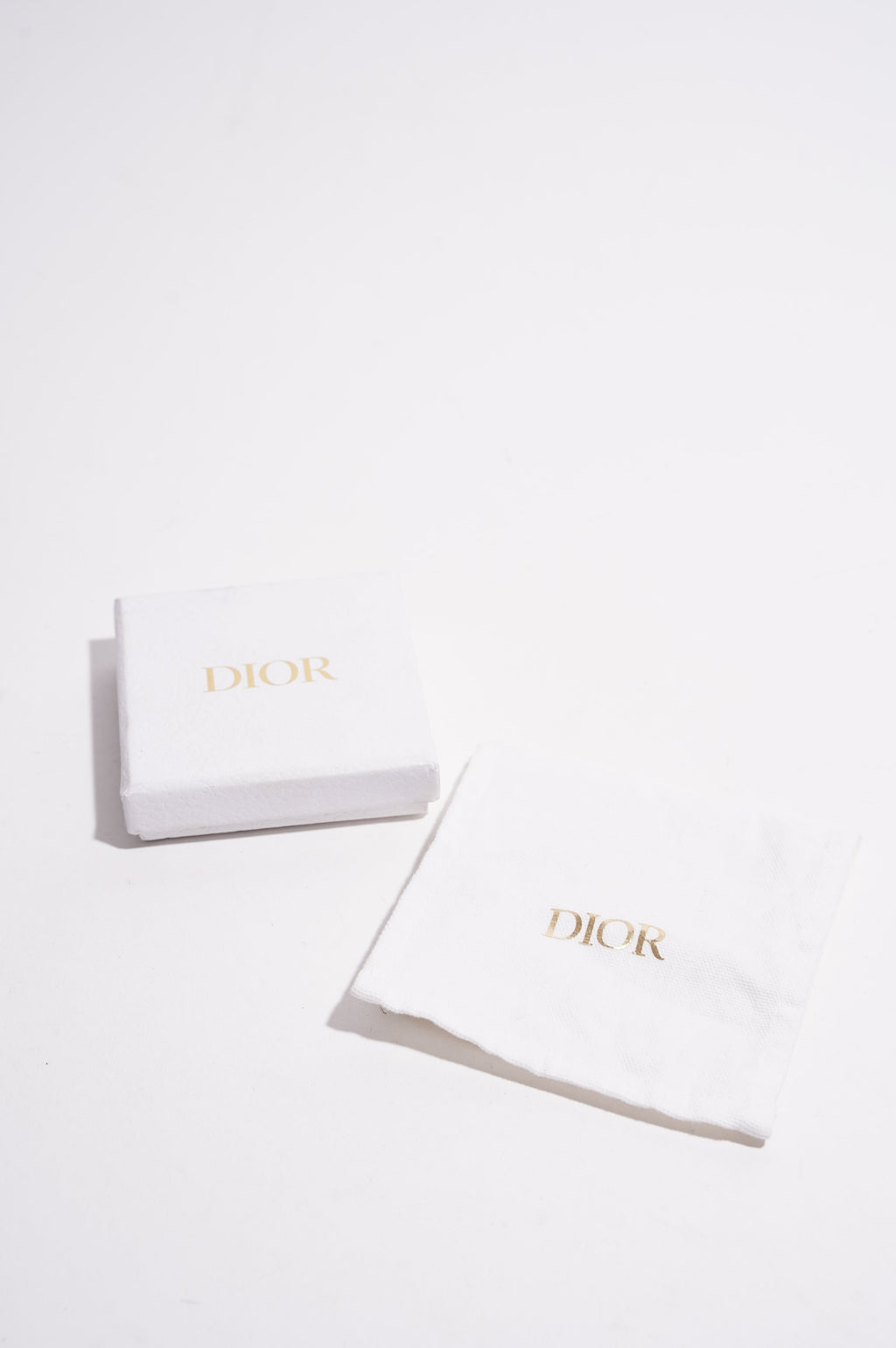 Christian Dior Womens Danseuse Etoile Chocker Gold