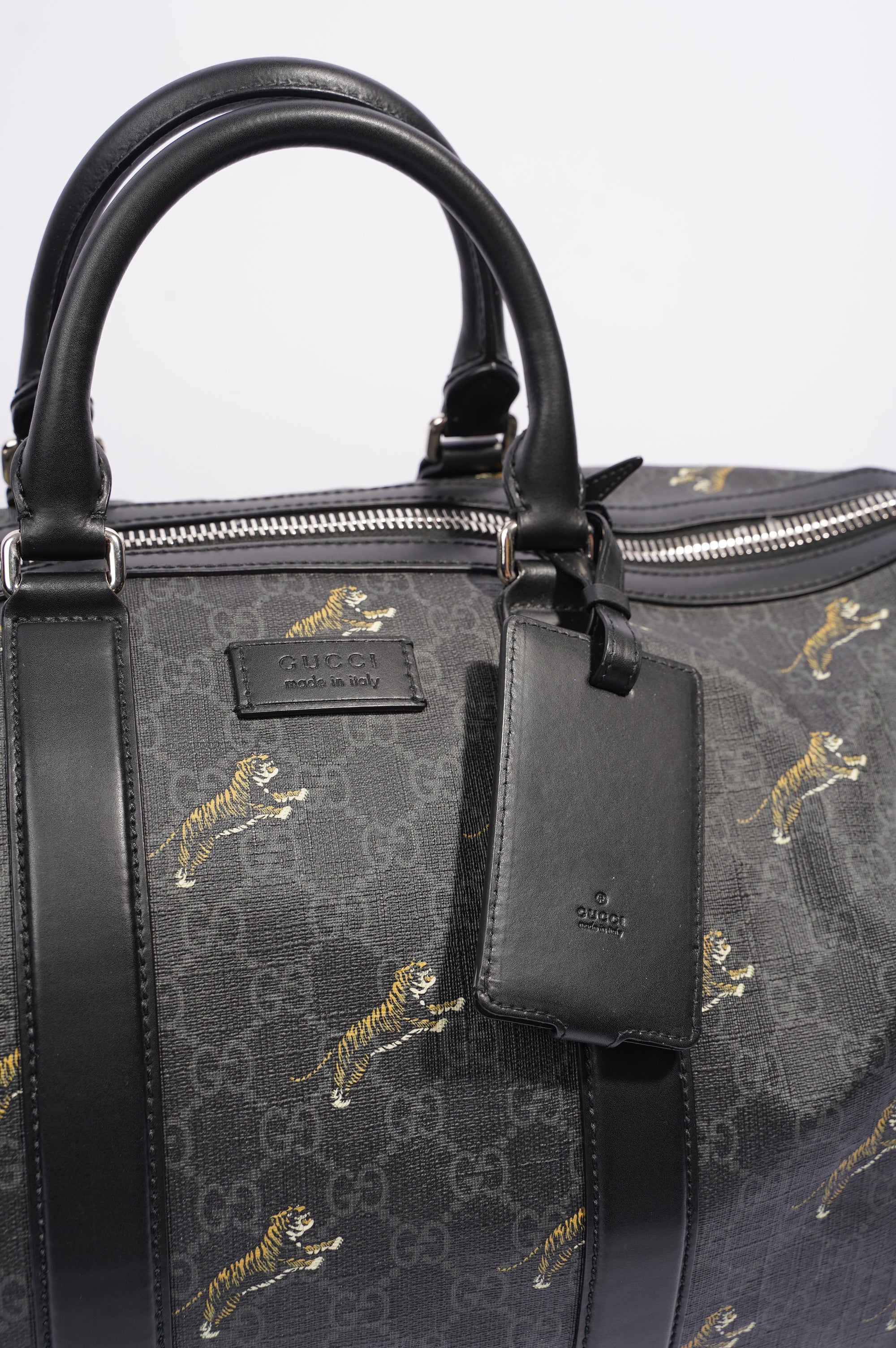Gucci Mens Supreme Tigers Duffle Grey Canvas